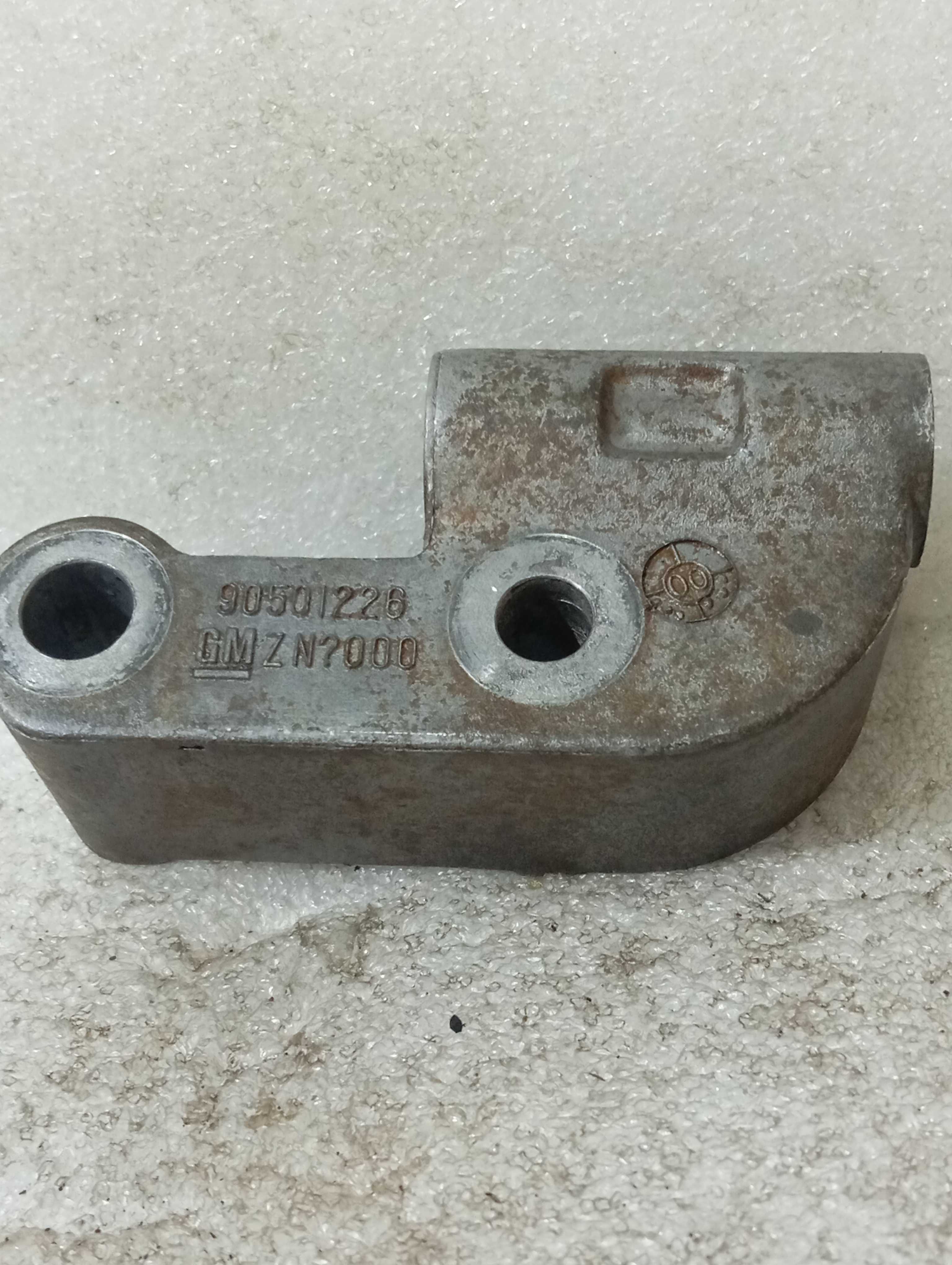 Suporte alternador gm celta cobalt corsa montana 2003 a 2012