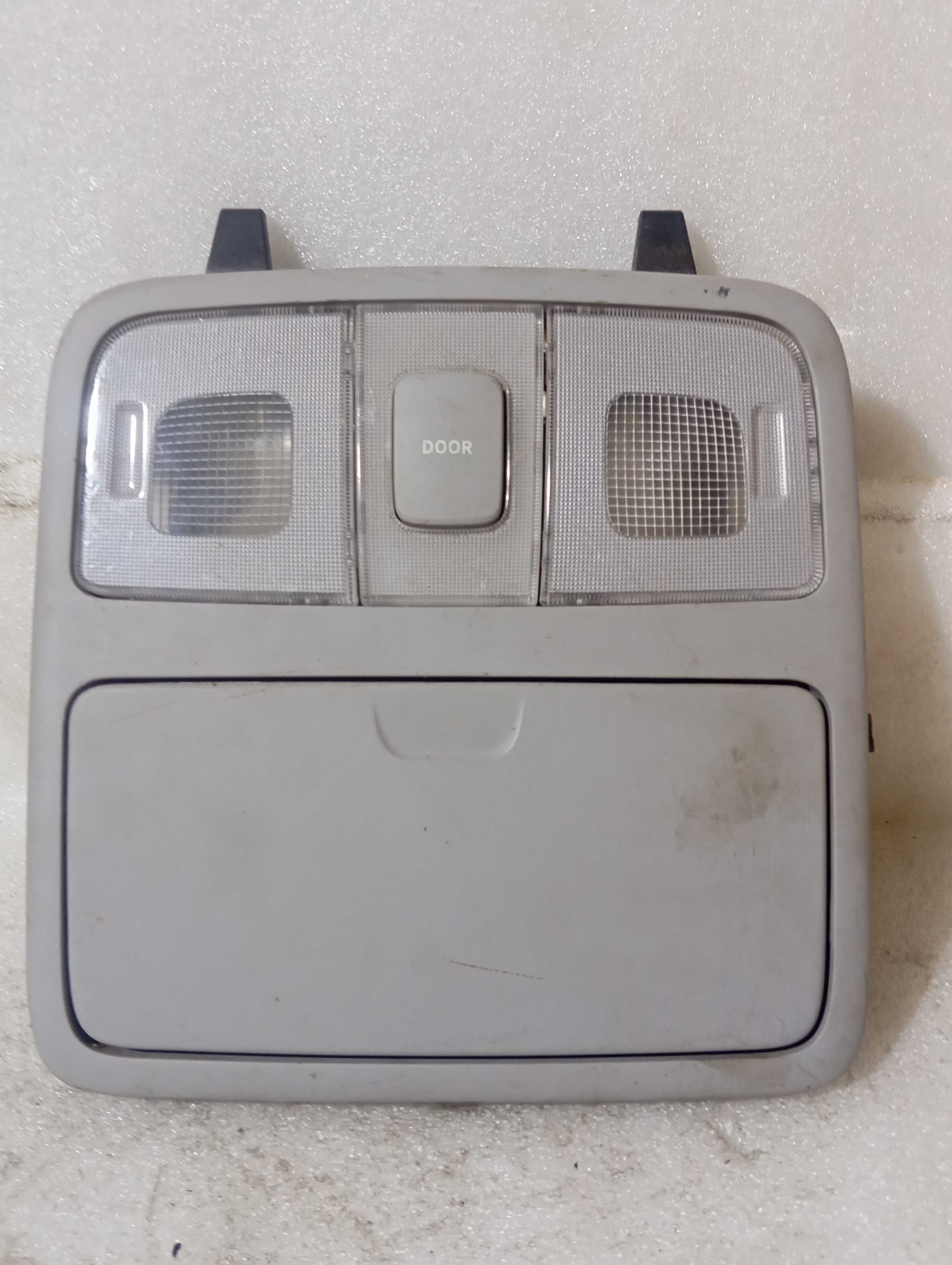 Luz teto cortesia e porta óculos hyundai i30 2010 a 2012