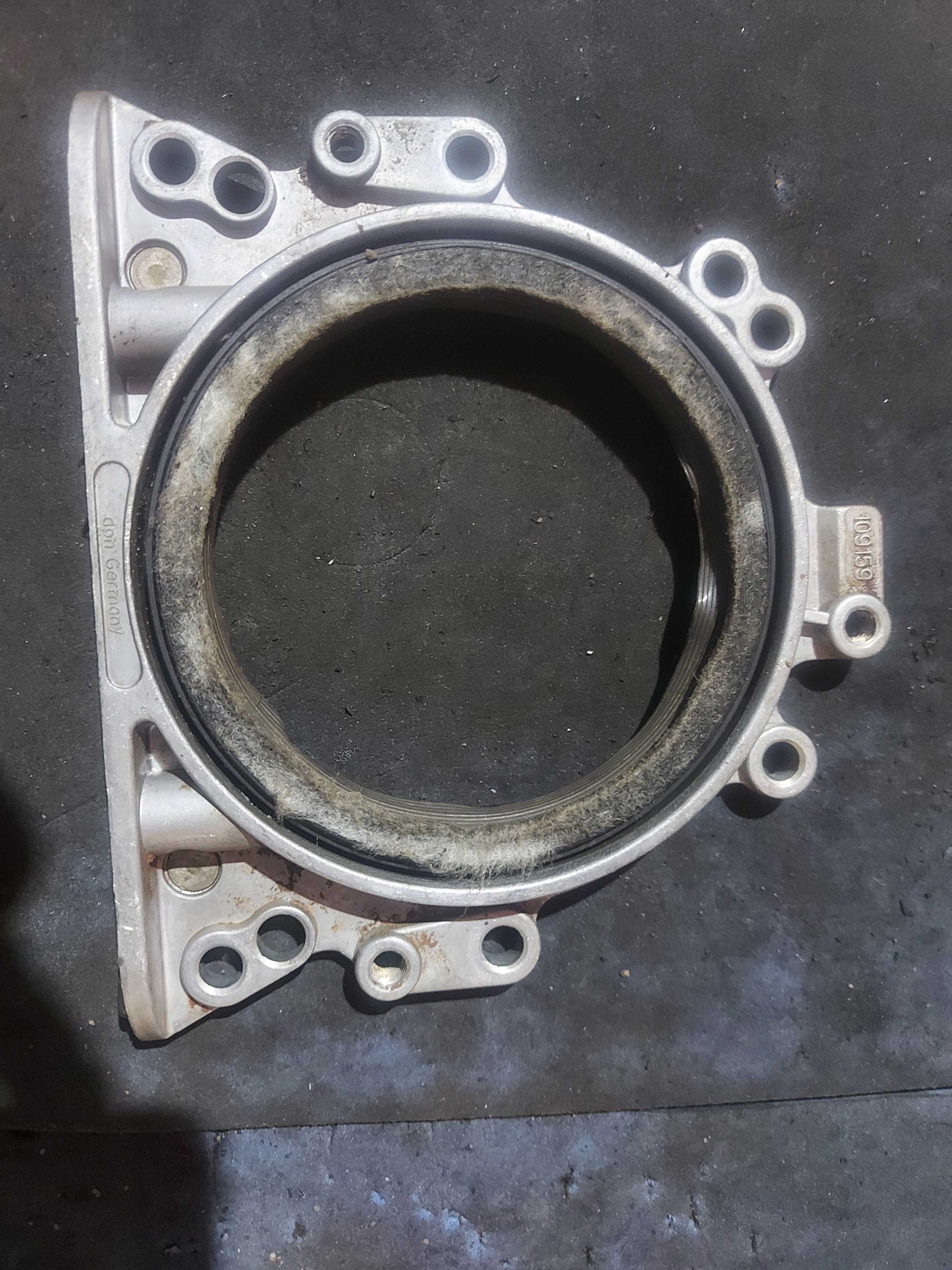 Retentor Traseiro Virab.vw Gol/parati S/roda Fonica