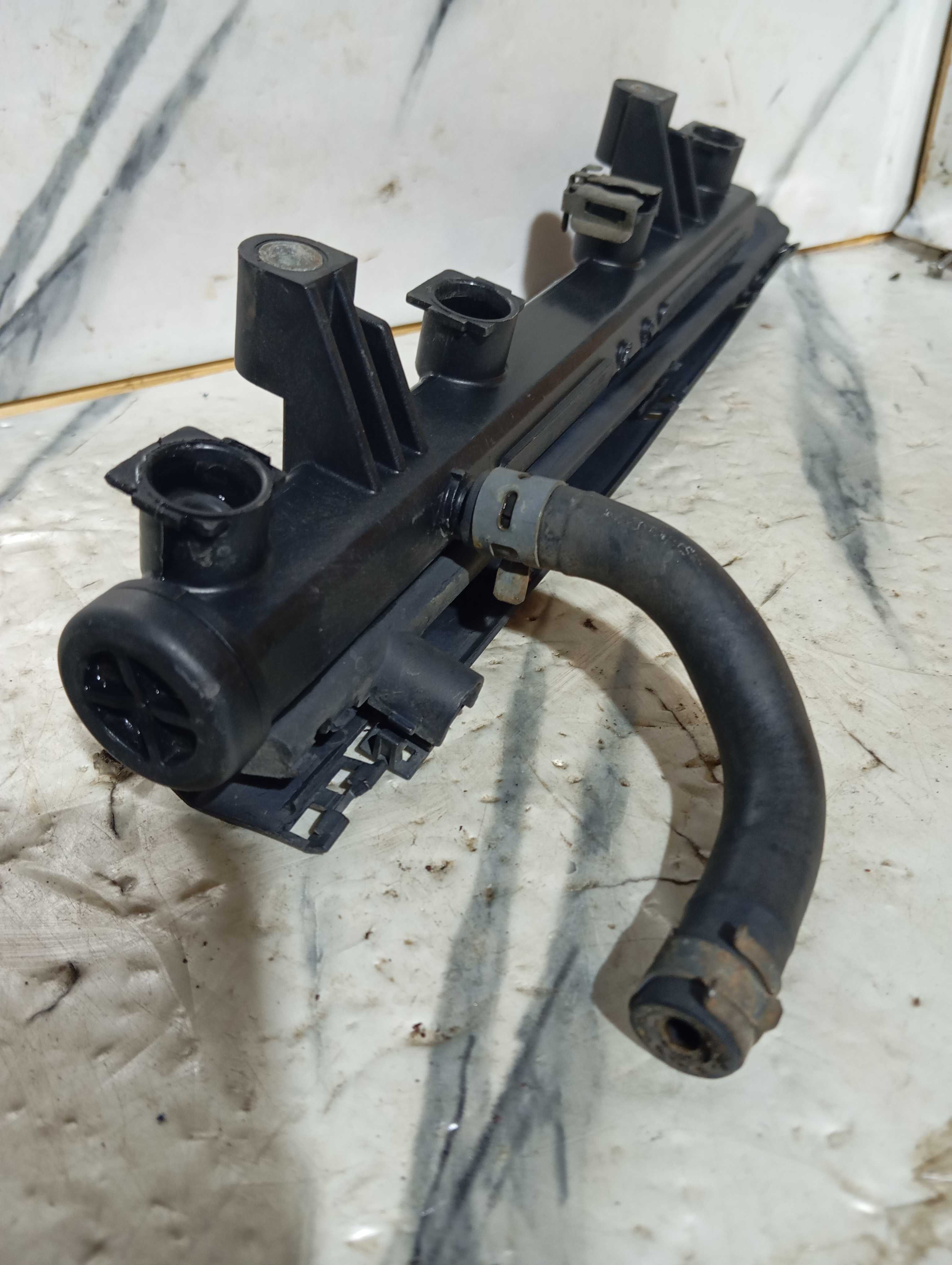 Flauta De Bico De Injeção Do Gol Fox Polo 1.6 Usada