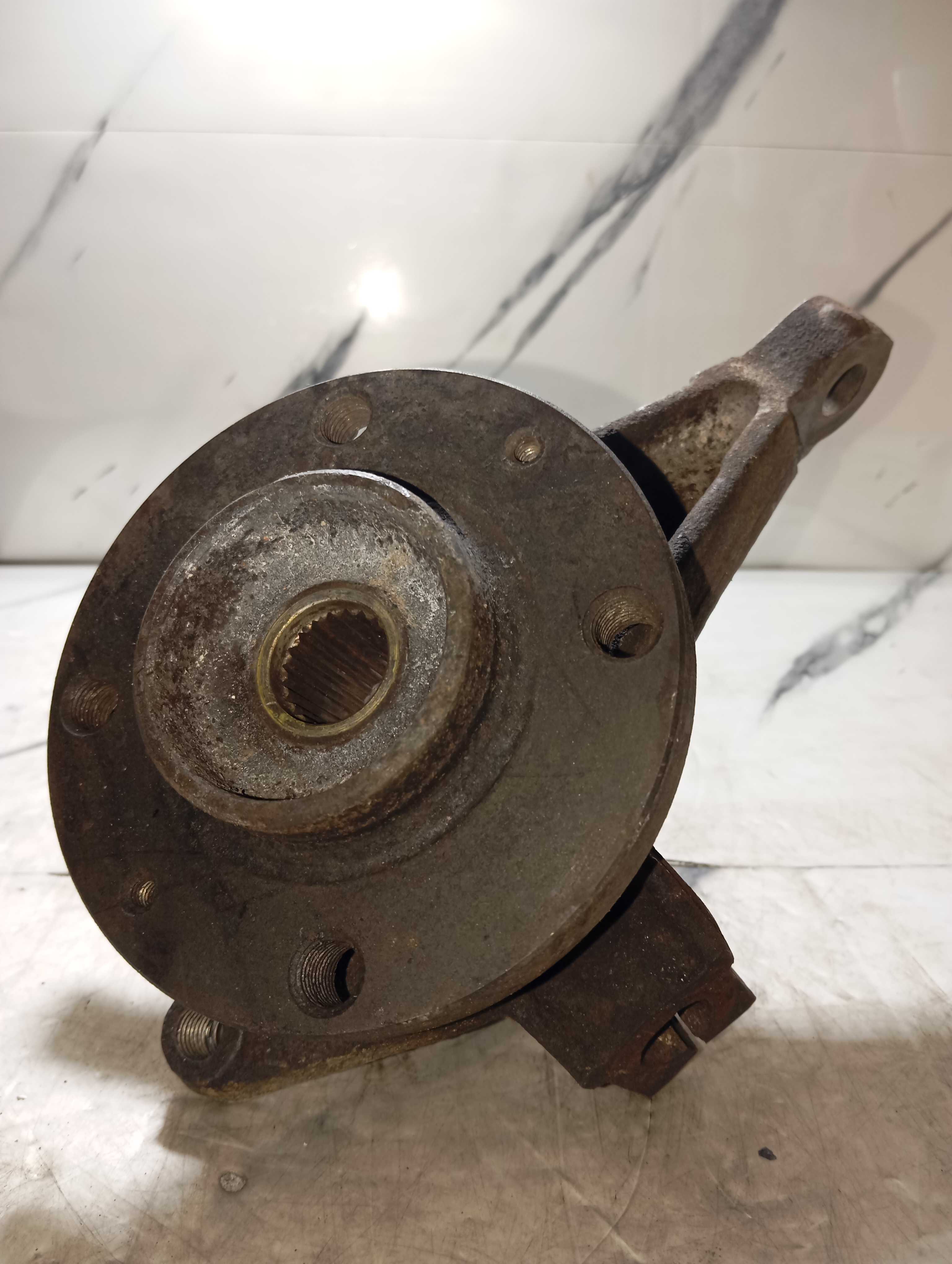 Manga De Eixo Dianteiro Citroen Xsara Picasso Esq 1.8 97/05