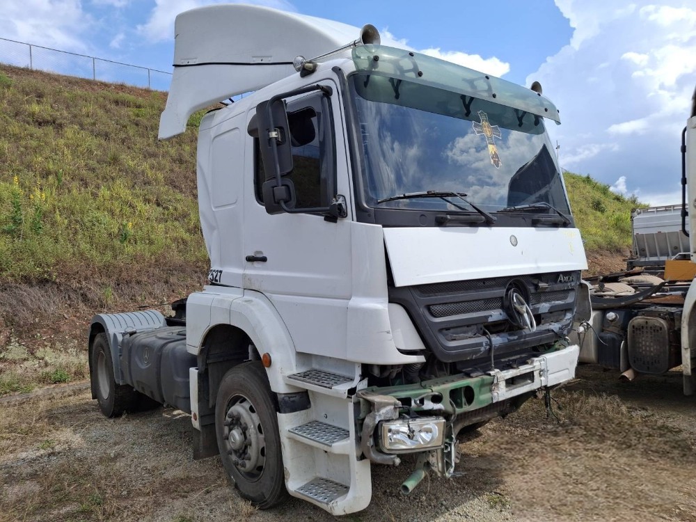 Mercedes-Benz Axor 1933S 4×2 2009 2