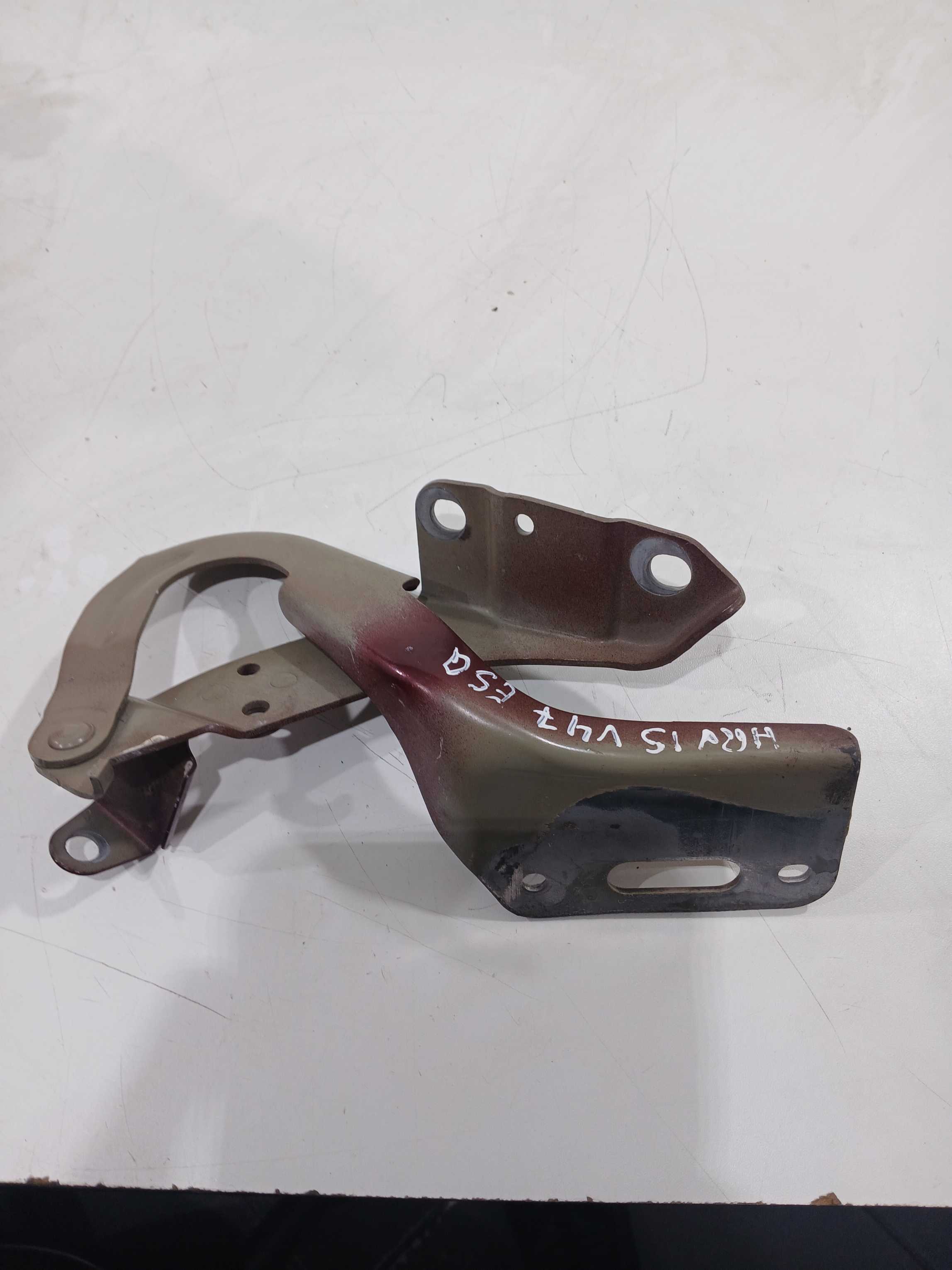 Dobradiça capo dianteira esquerda honda hrv 2016 2021 43954