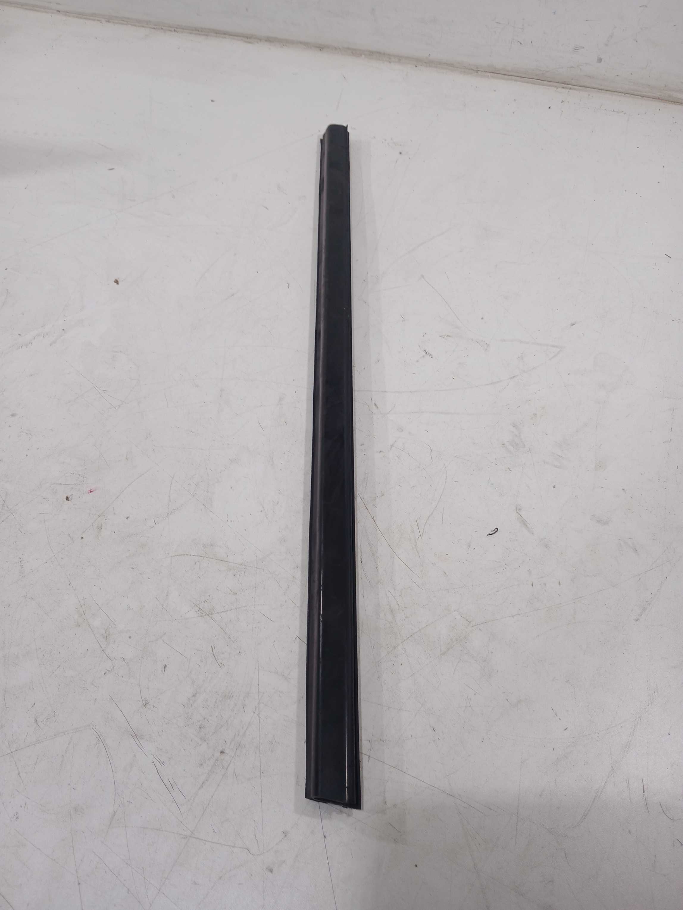 Pestana externa traseira esquerda honda fit 2009 2014 52216