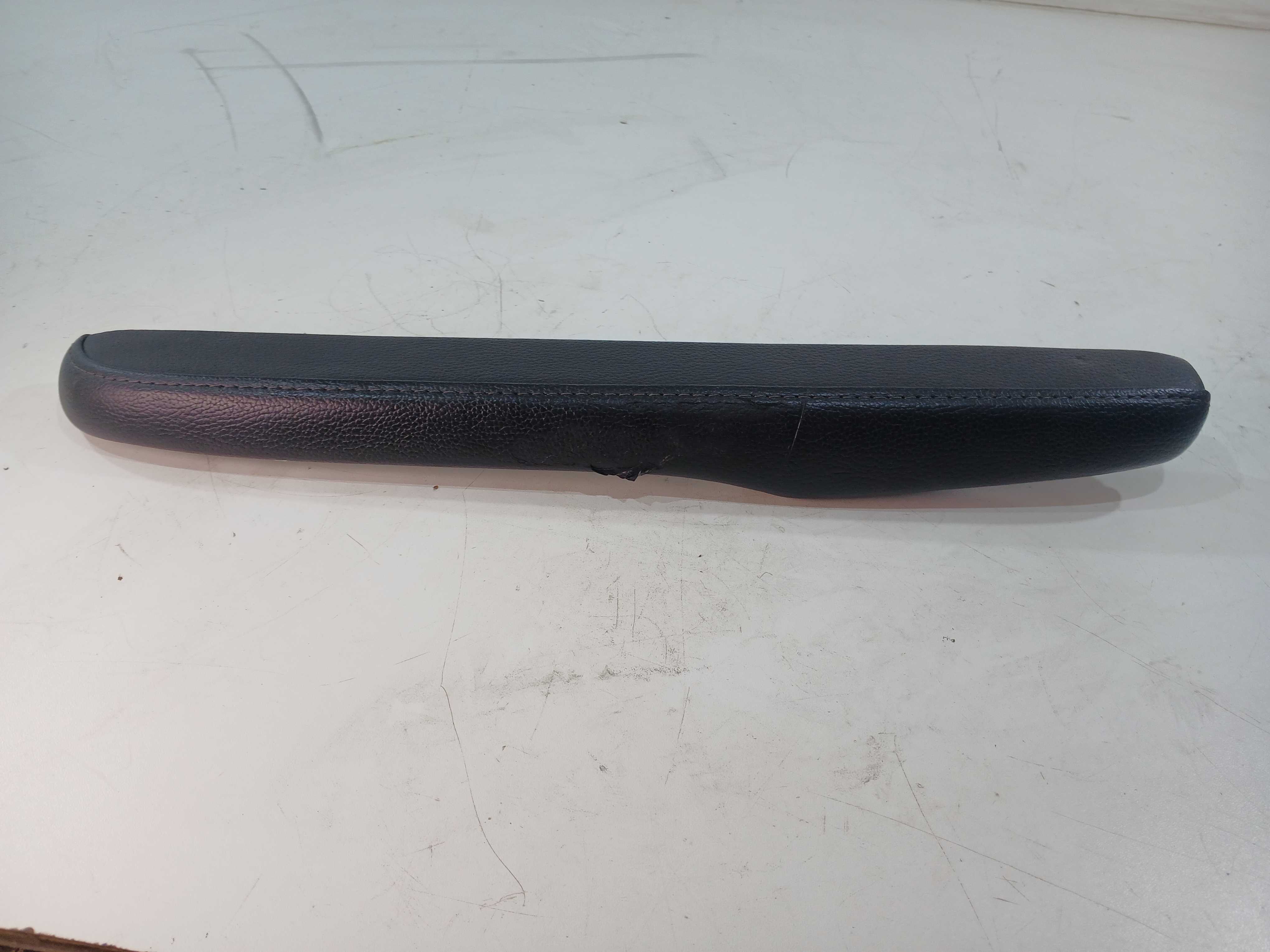 Encosto console central esquerdo honda civic 2017 2021 36393