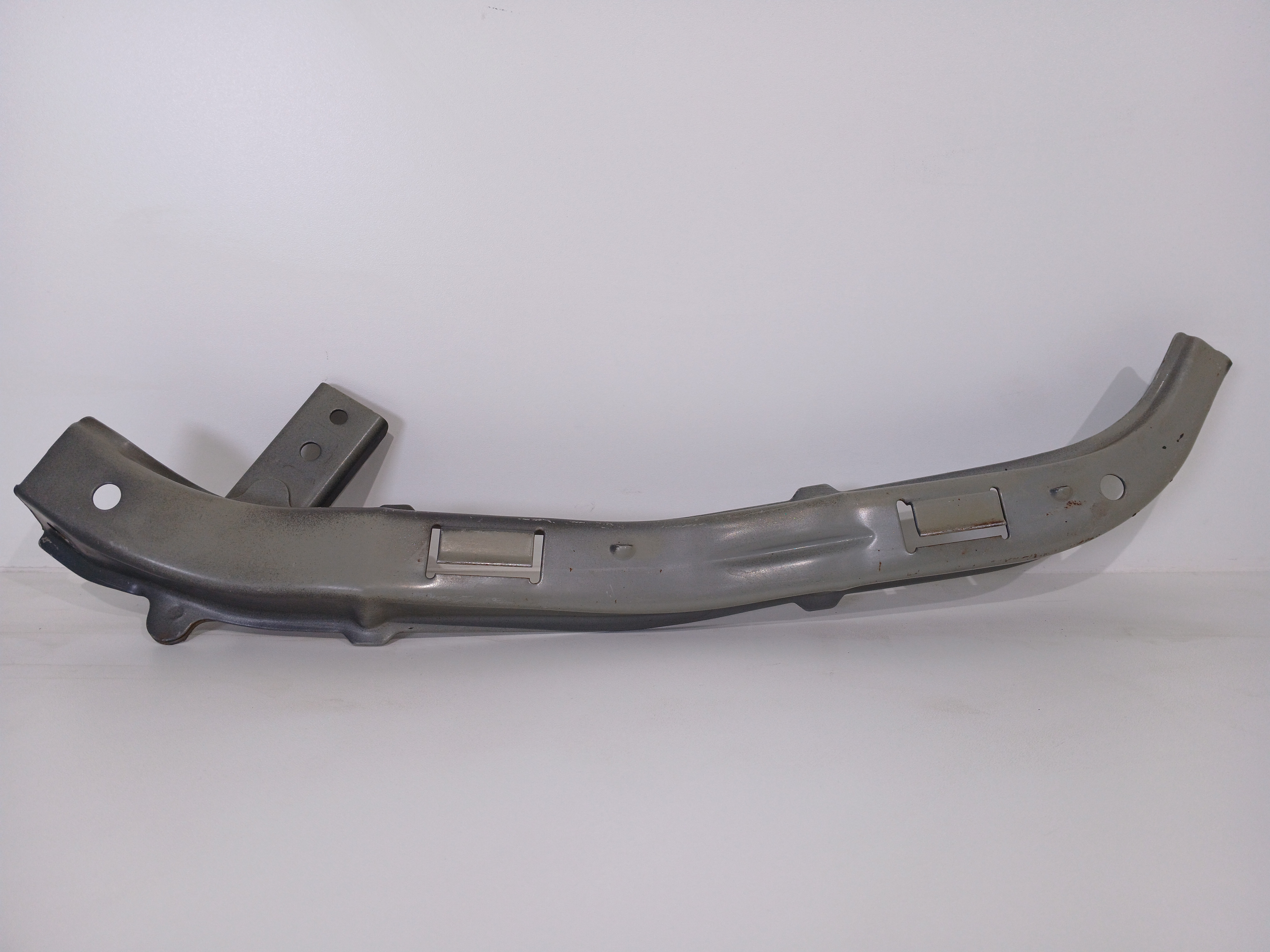 Guia farol dianteiro esquerdo Honda Fit 2004 a 2008 E4831