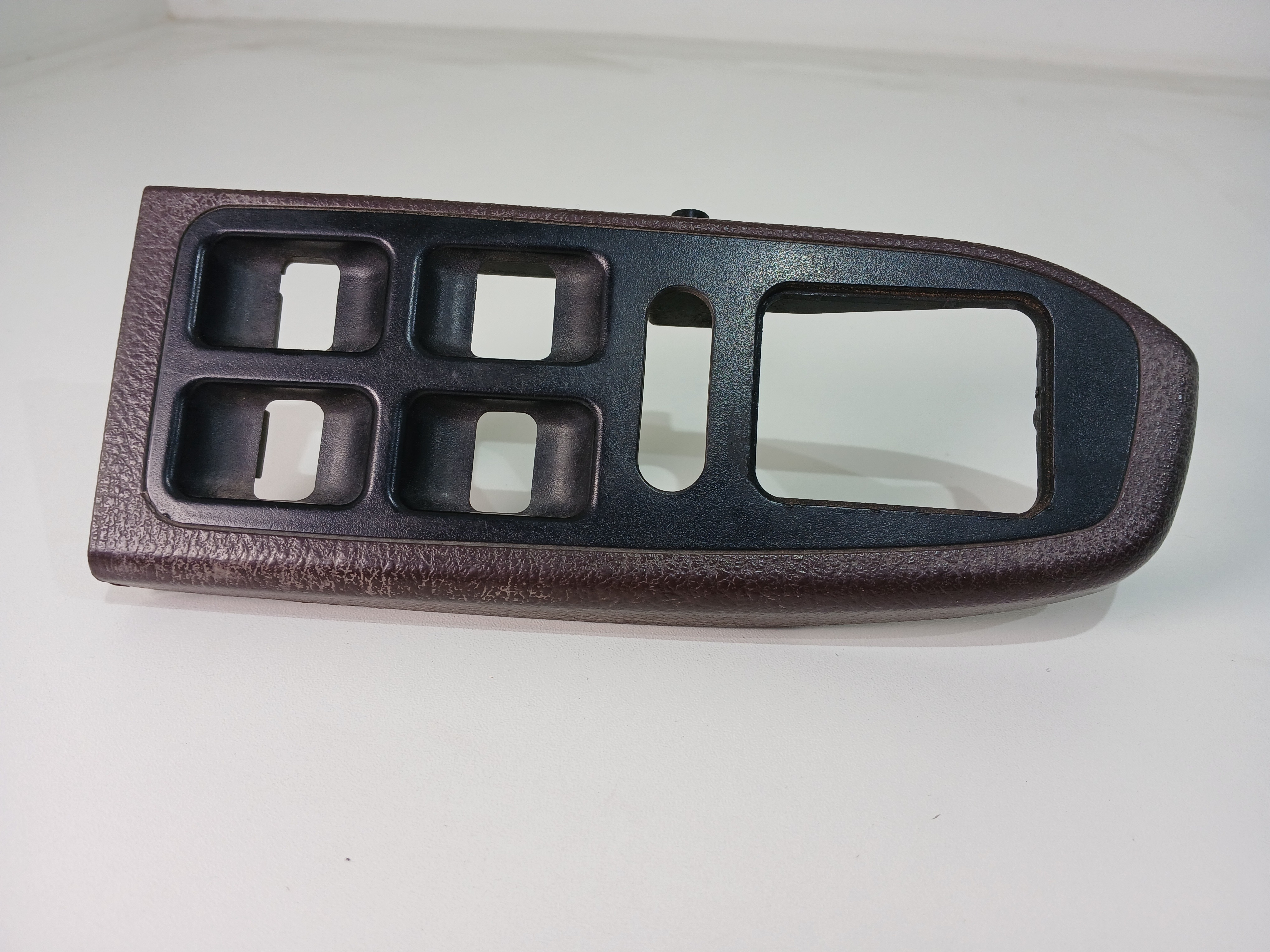 Moldura comando vidro diant esquerdo Honda Accord 1994 E5924