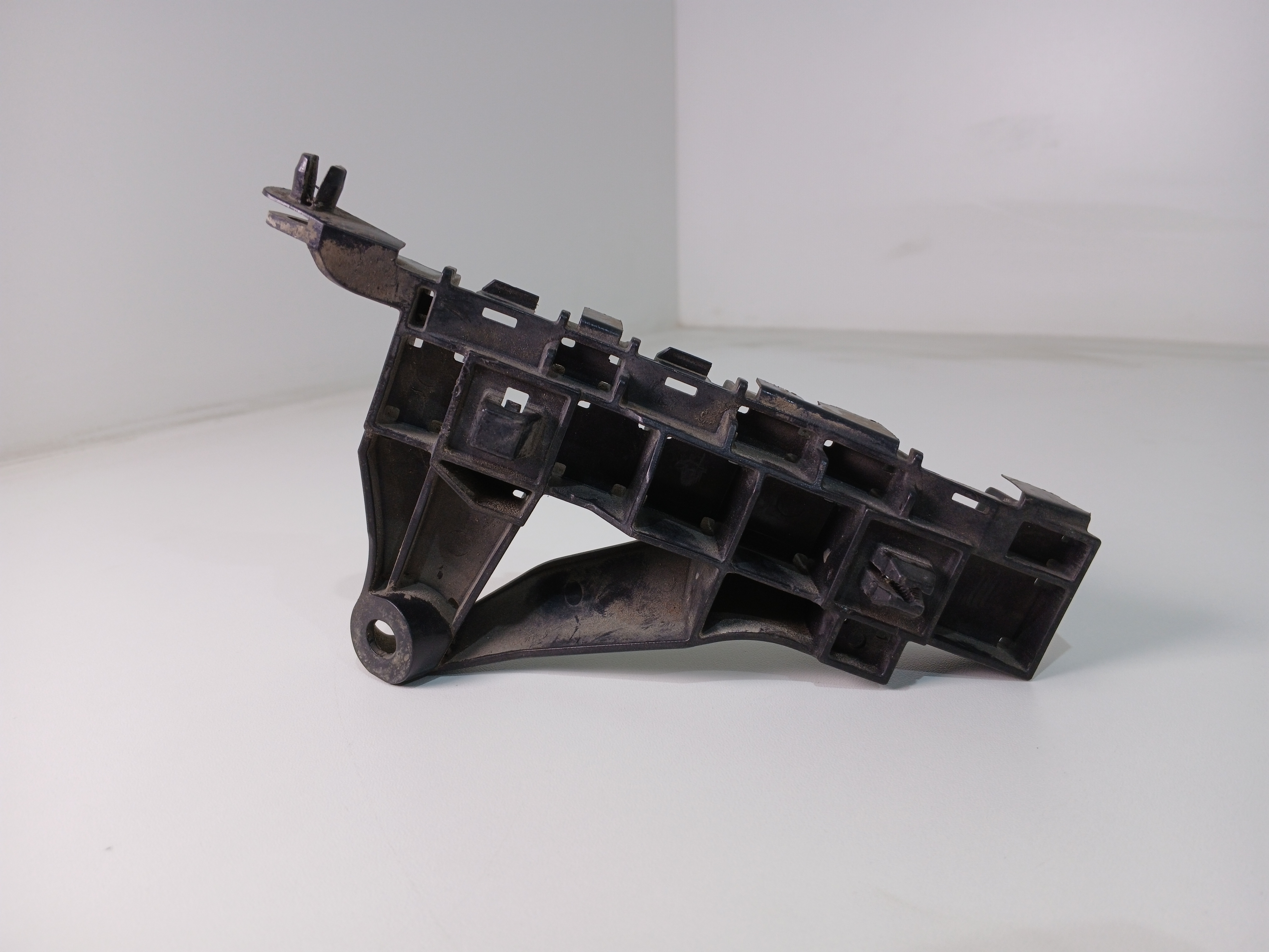 Guia Parachoque dianteiro esquerdo honda fit 2009 a 2014