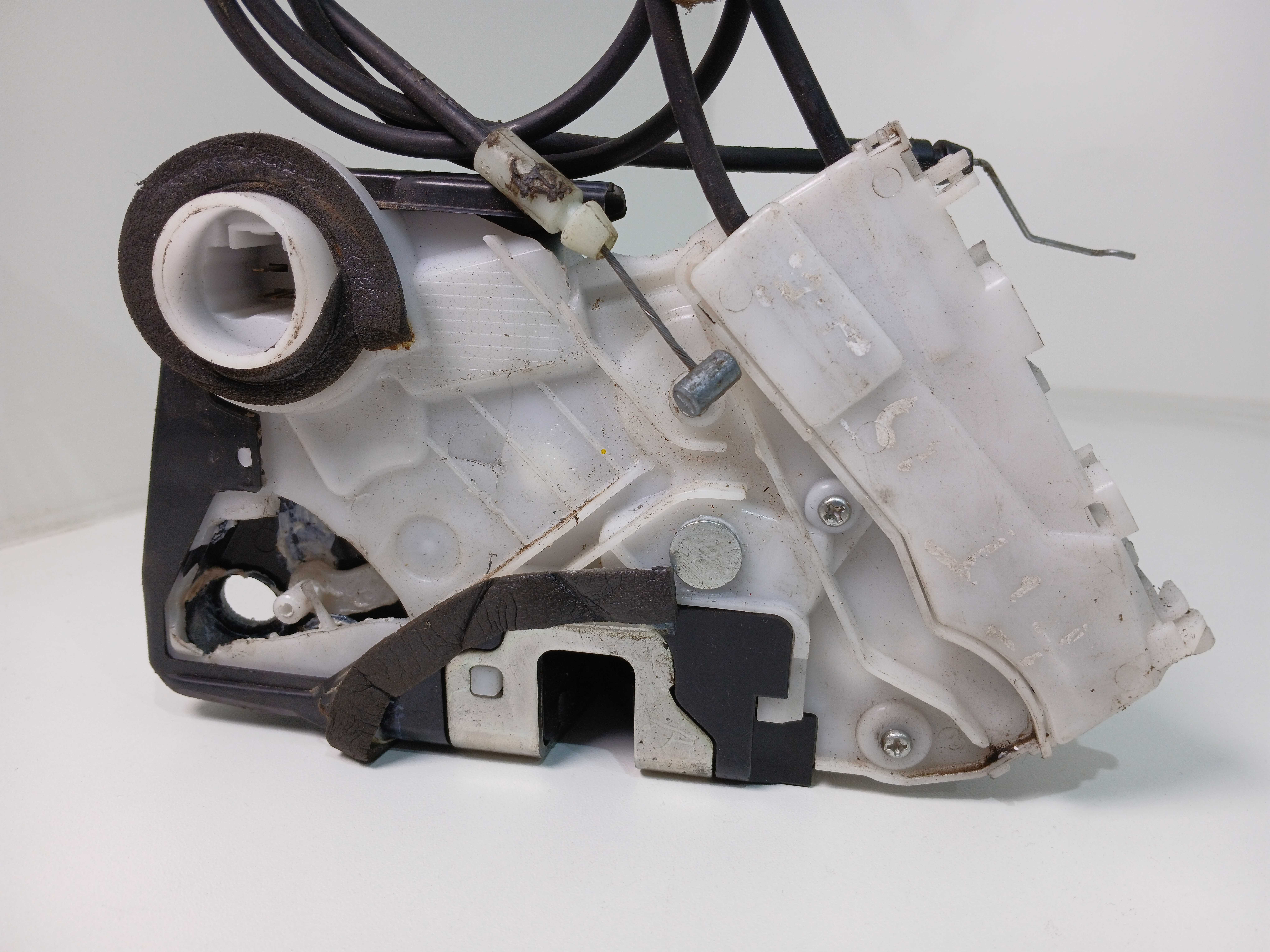 Fechadura Tranca dianteira esquerda fit/city 2015/2021