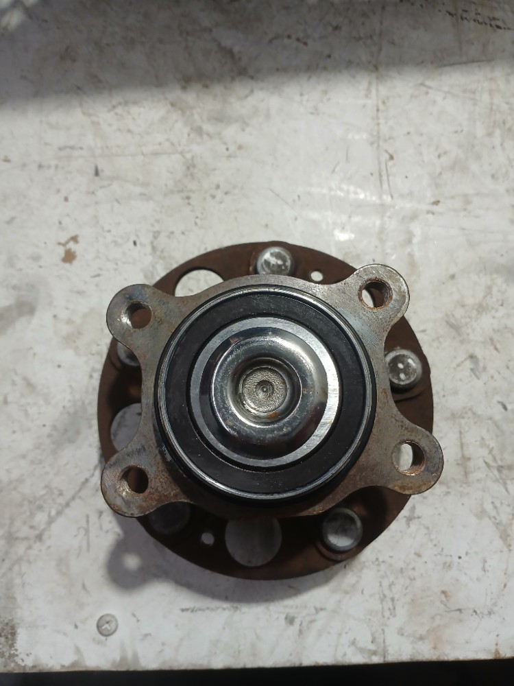 Cubo roda traseira direita honda civic 2007 2011 48053