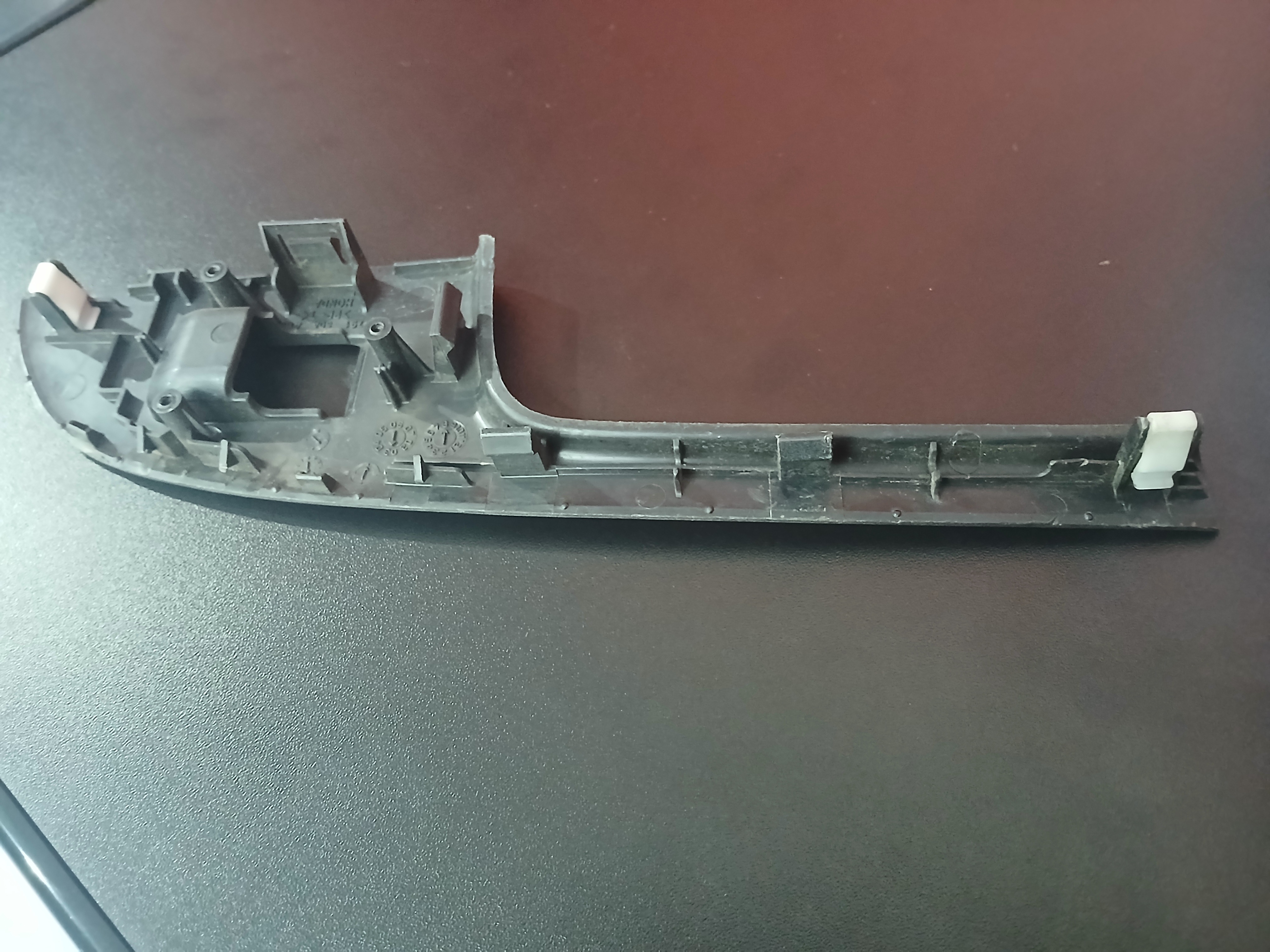 Moldura Comando vidro tras esquerdo honda Accord 2004 E5886