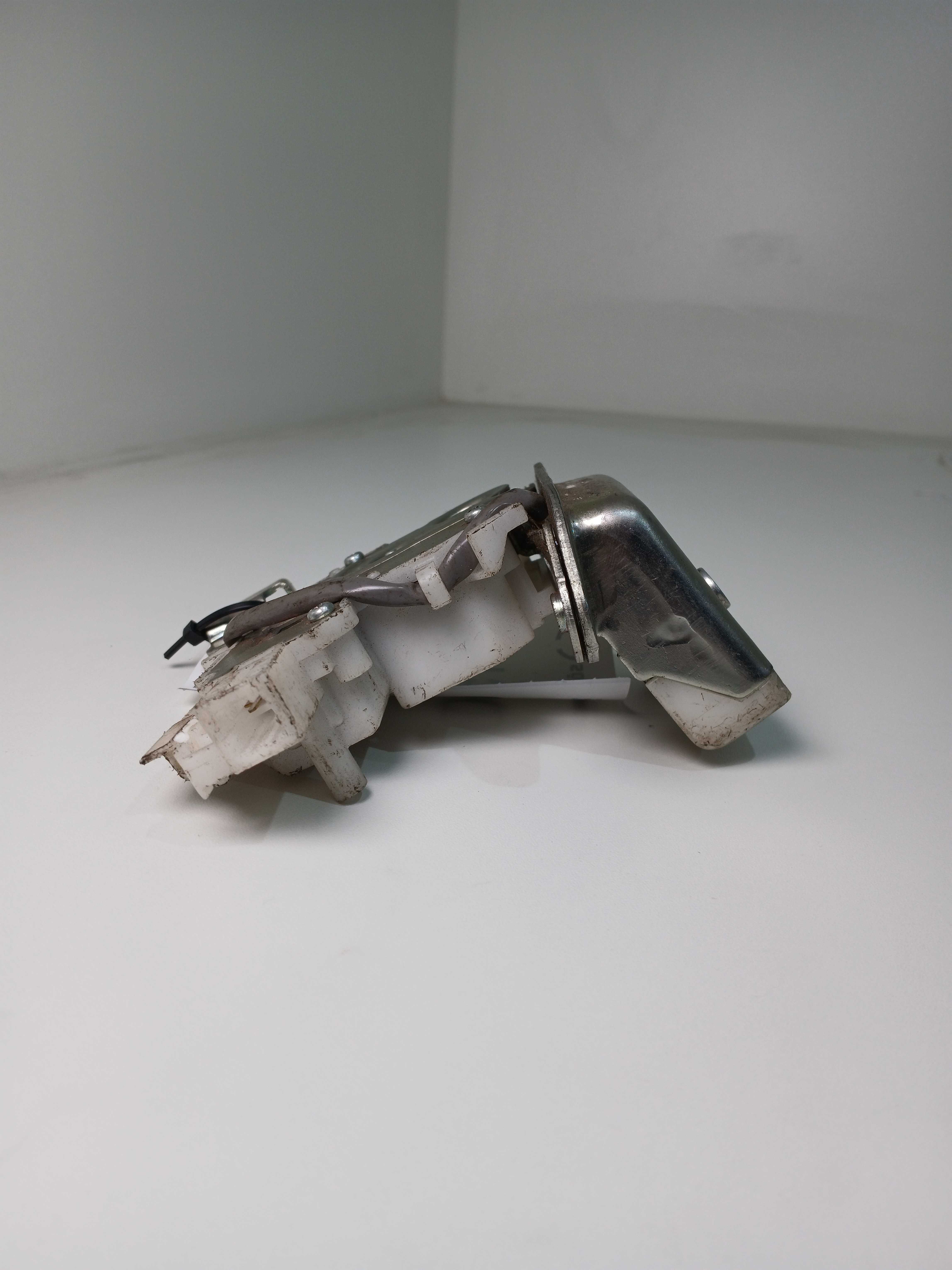 Fechadura tranca tampa traseira Honda fit 2015 a 2020 E3150