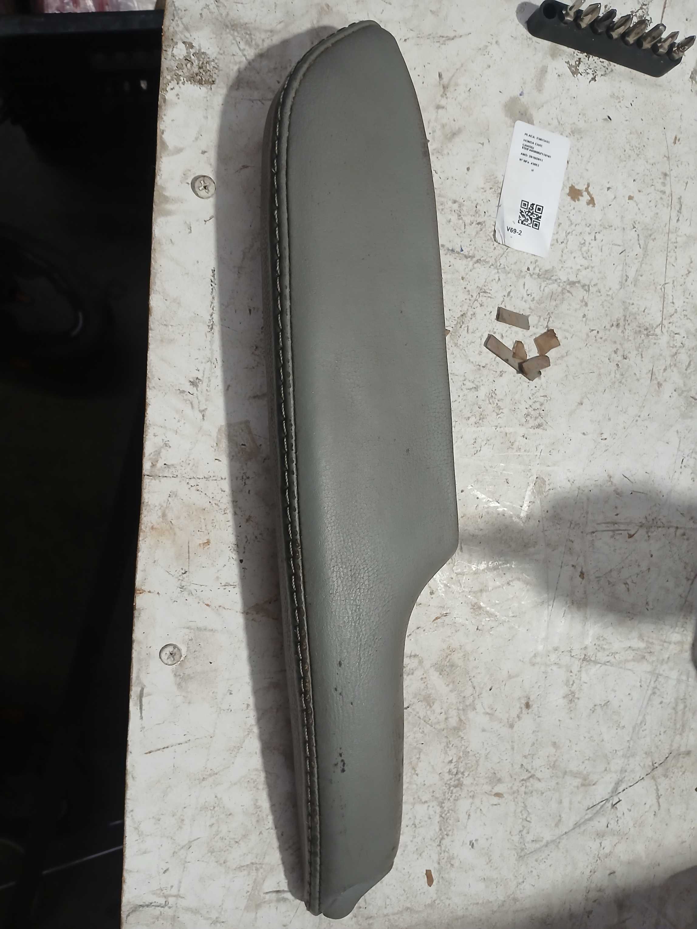 Revestimento braço porta D/E honda civic 2007 2011 48199