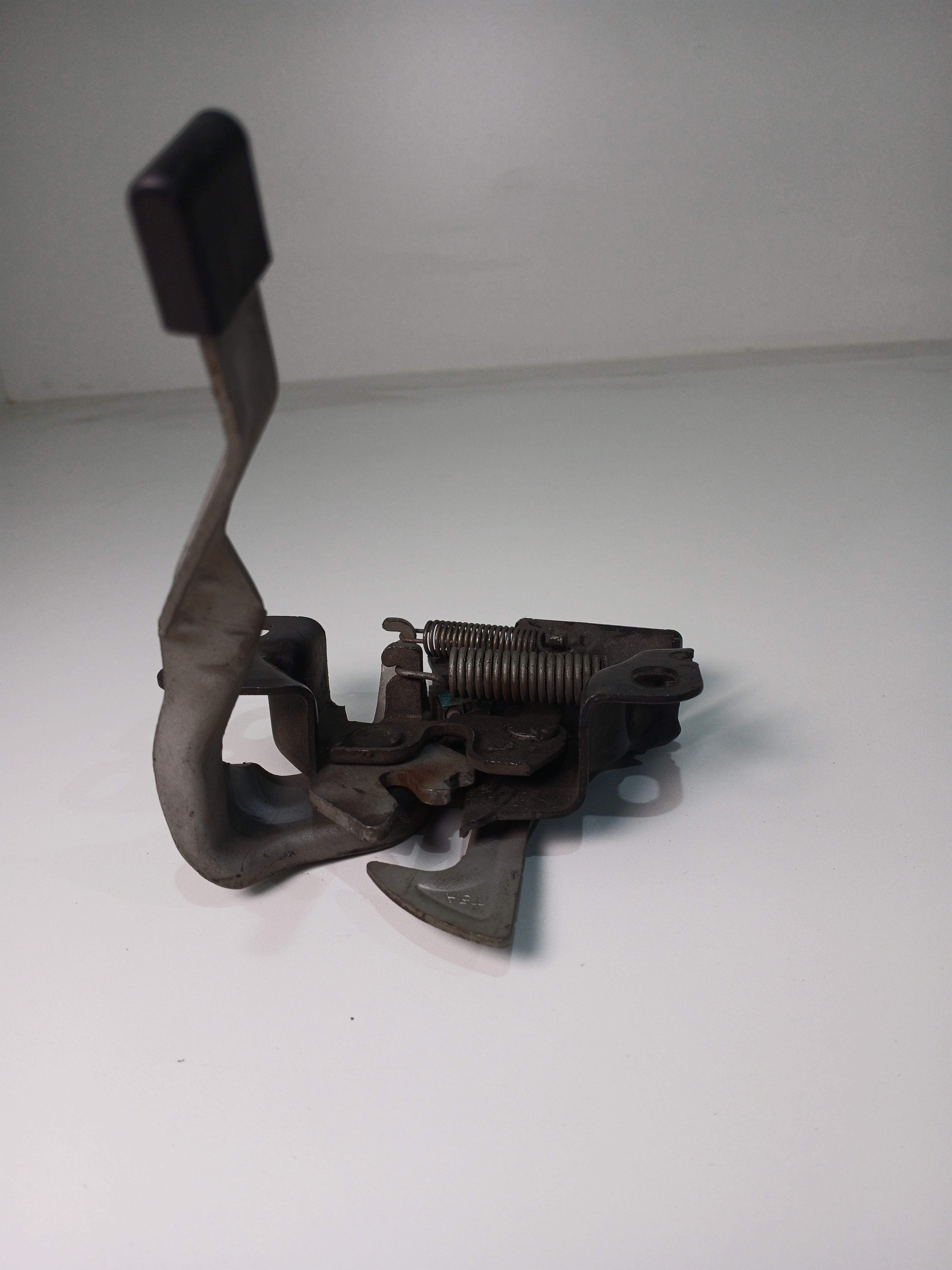 Fechadura tranca capo Honda Fit 2015/2021 E2956