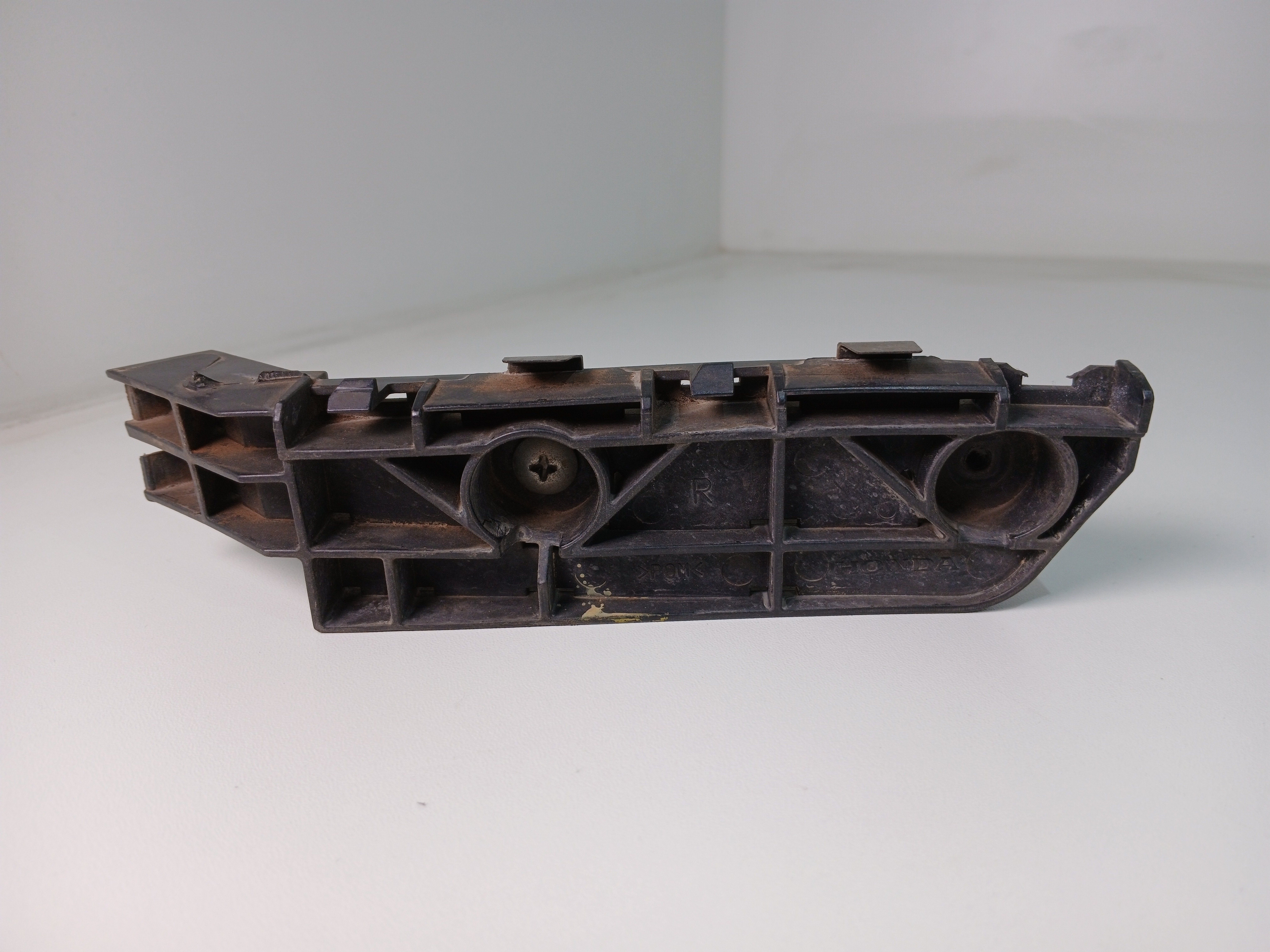 Guia Parachoque dianteiro direito honda crv 2007 a 2011