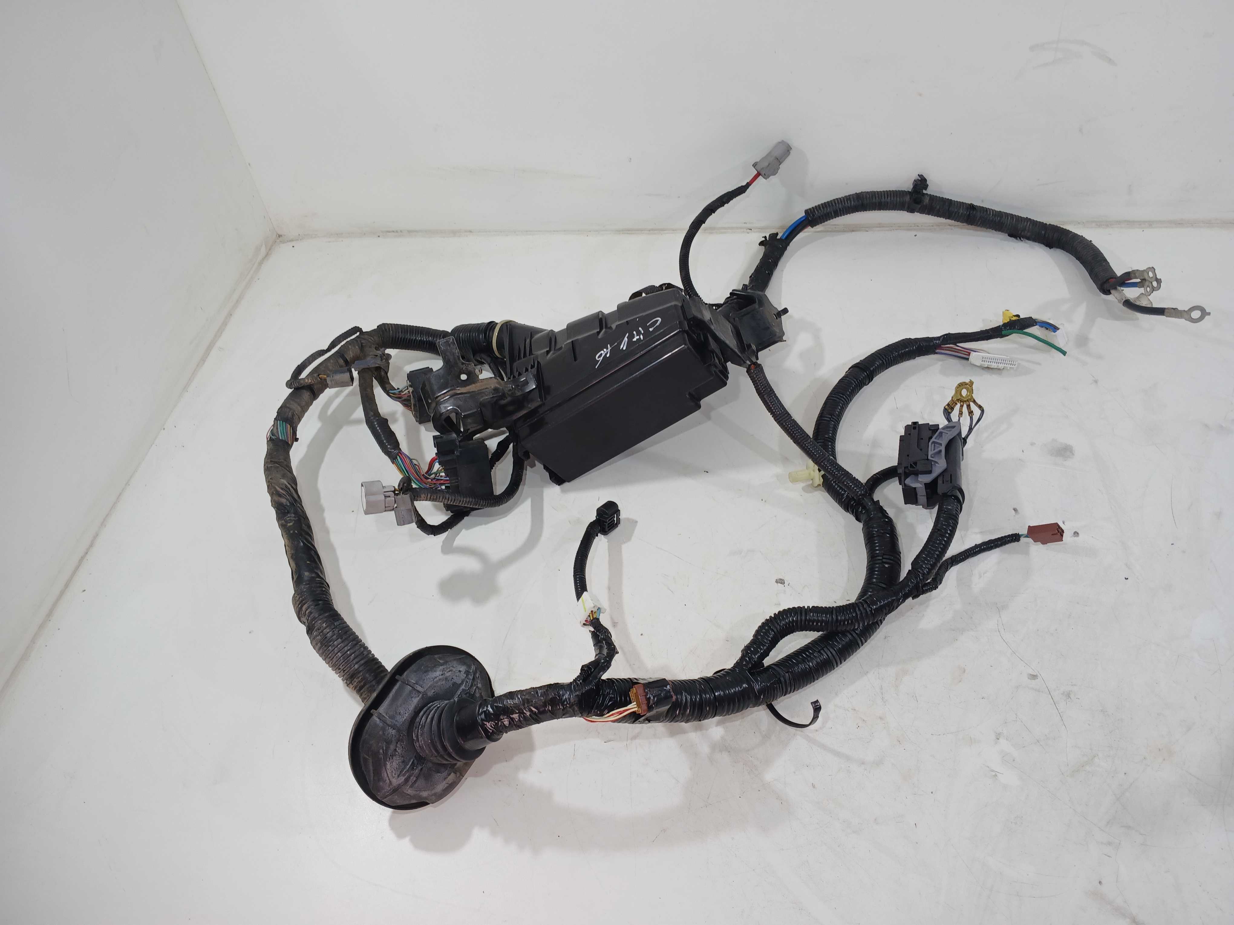 Chicote caixa fusivel crv 2012 2016 32814