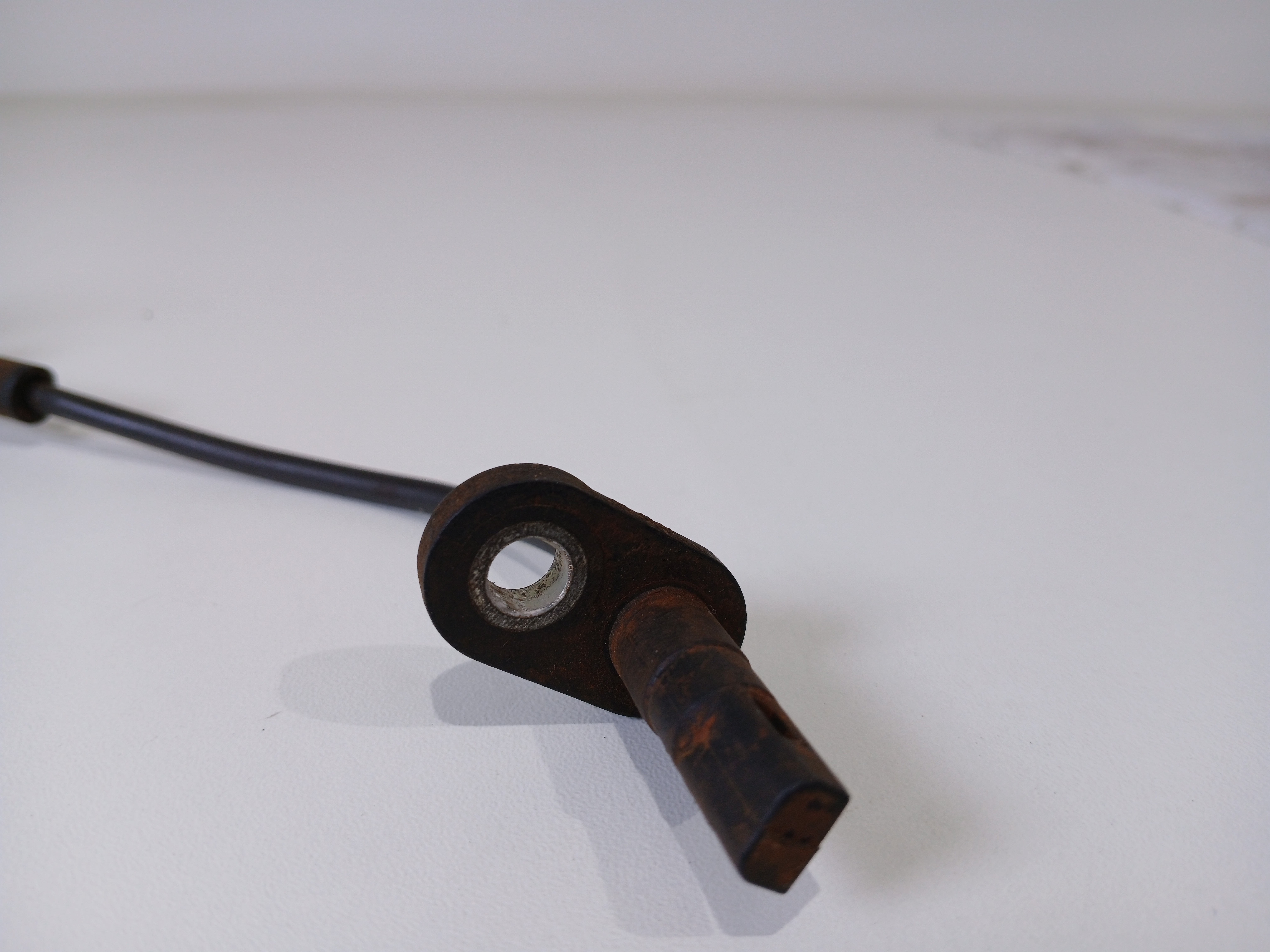 Sensor abs dianteiro direito Honda Crv 2007 a 2011 E4407