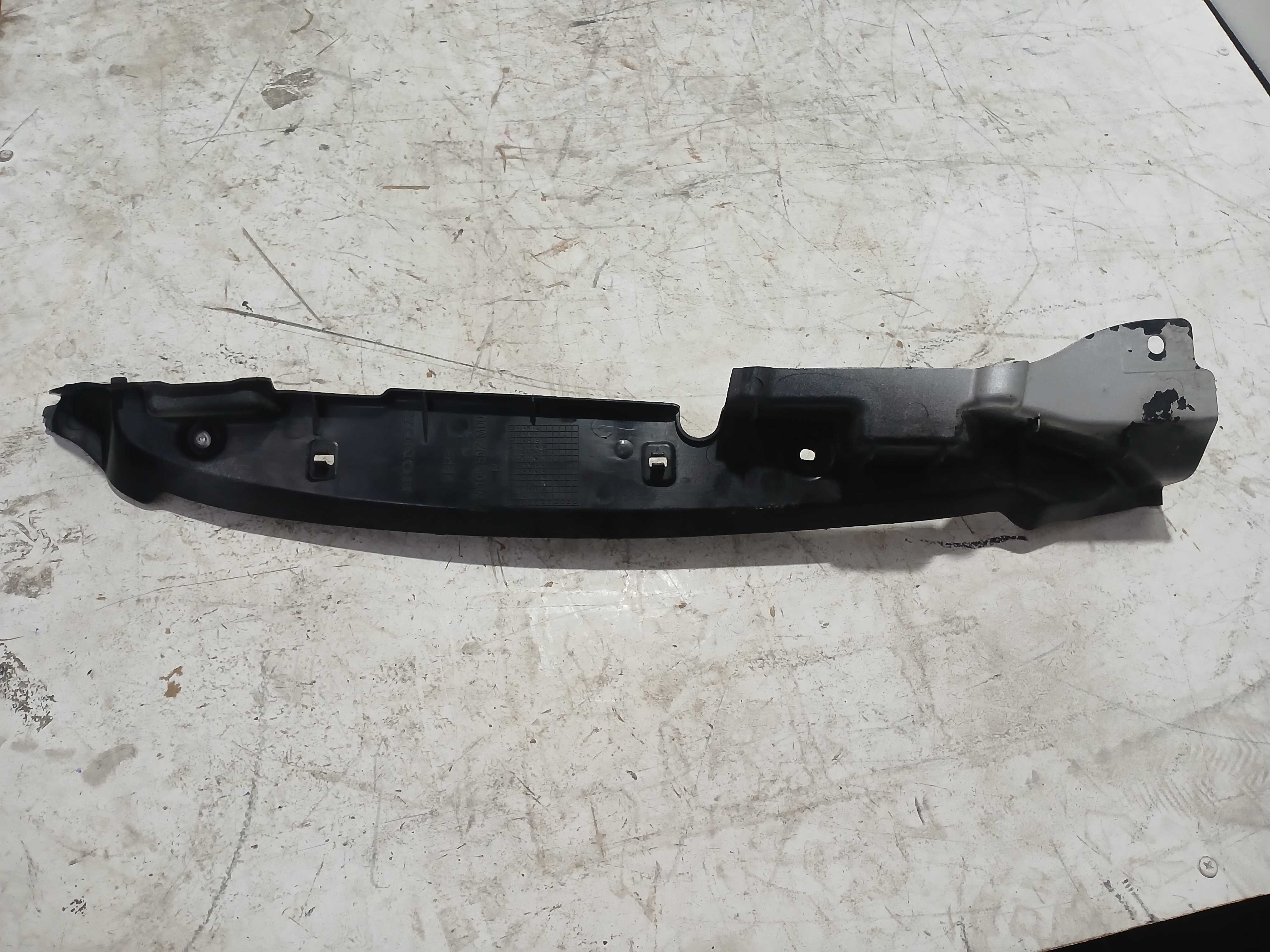Acabamento interno paralama direito honda civic 2007 48200