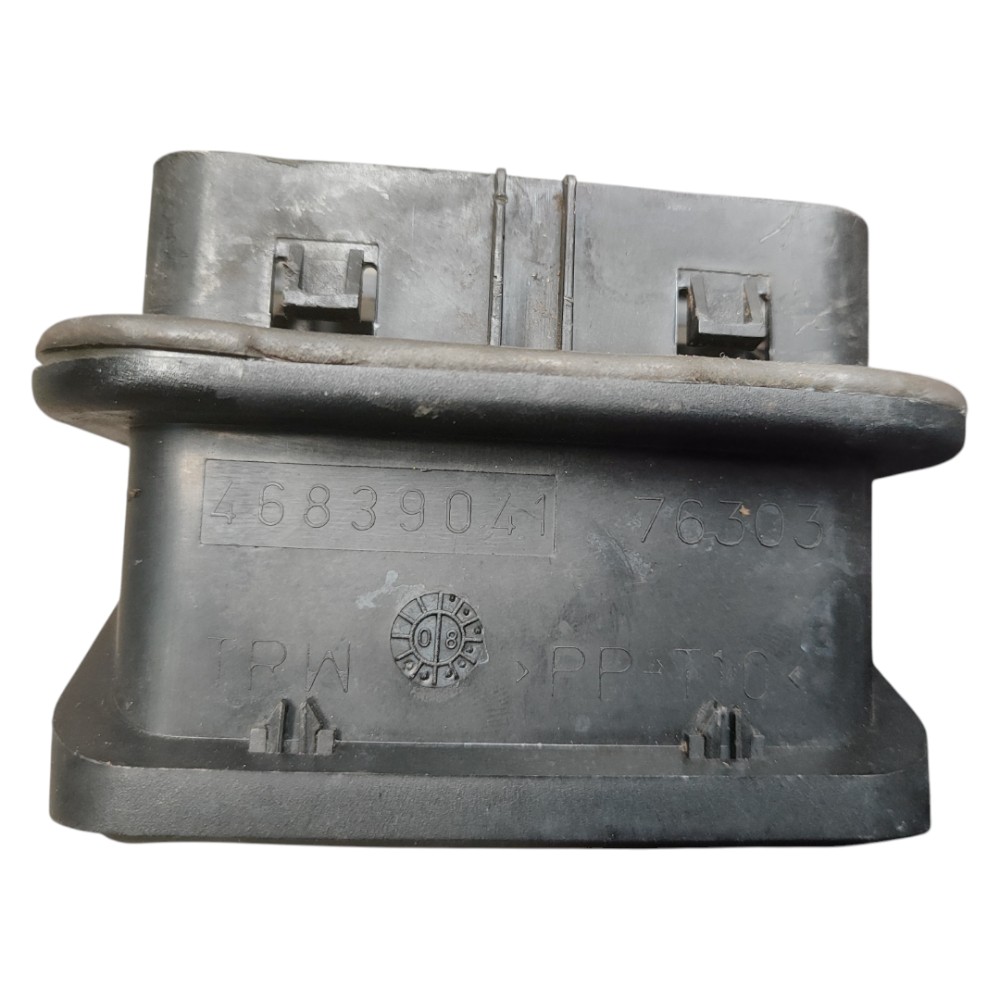 Moldura Difusor Ar Fiat Palio Siena Uno 46839041 Original