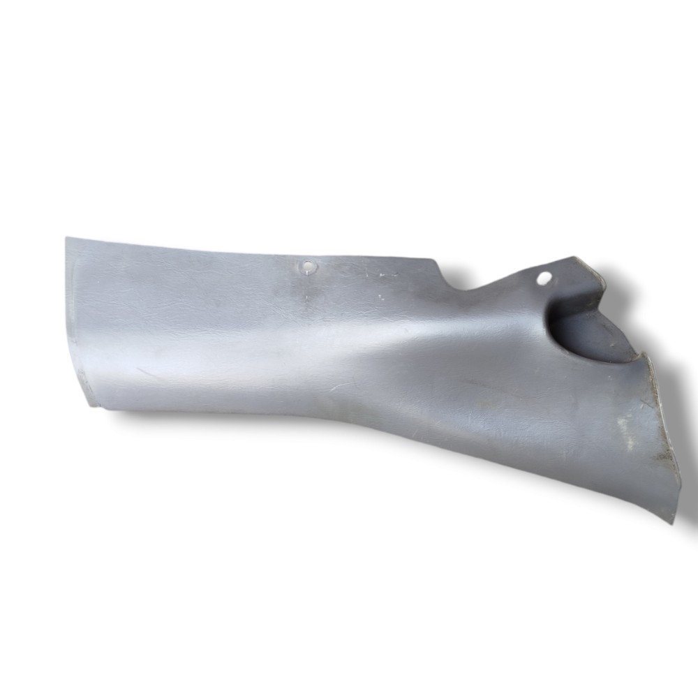 Acabamento Banco Traseiro Direito Focus 2001 2005 2006 2008  Cinza-escuro