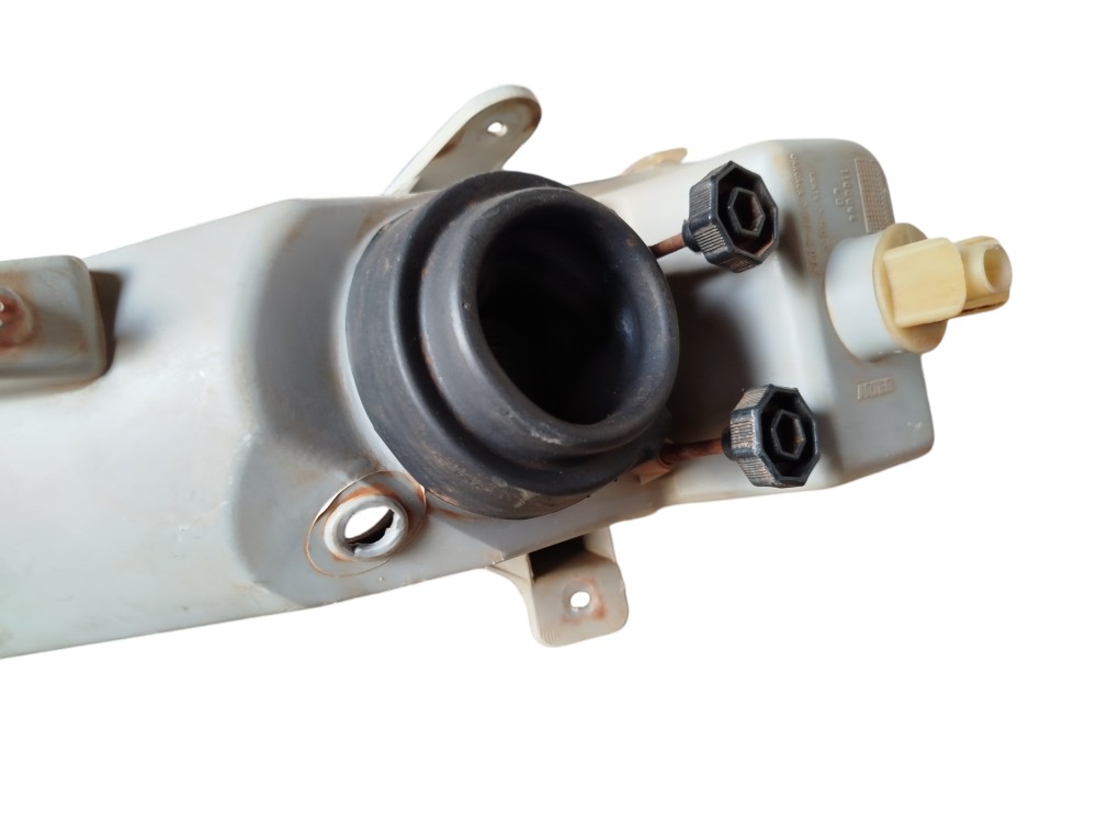 Farol Dianteiro Direito Celta 2001 2003 2005 2006 1100094 Direito 5