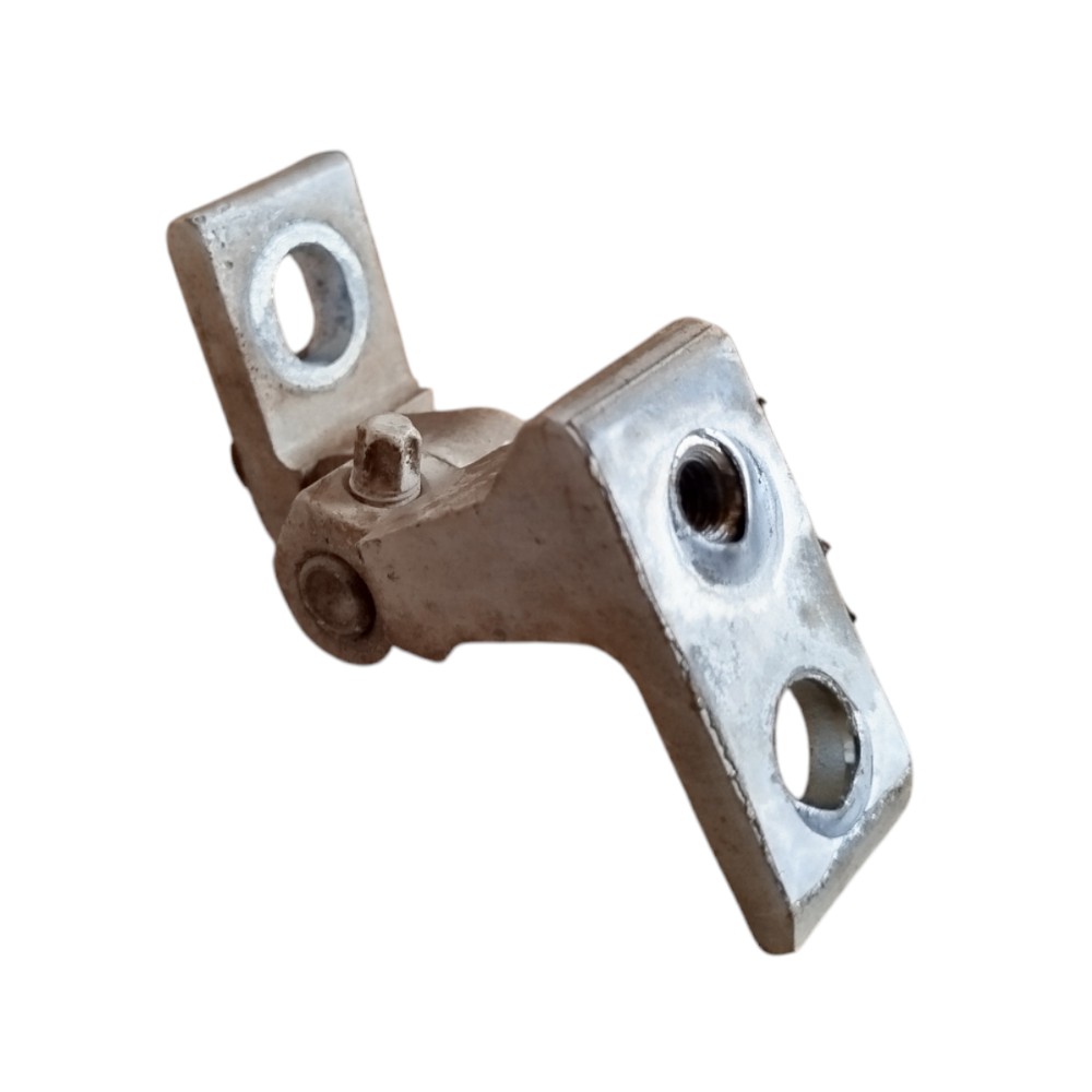 Dobradiça Porta Dianteira Esquerda Vw Gol Voyage G5 G6 G7