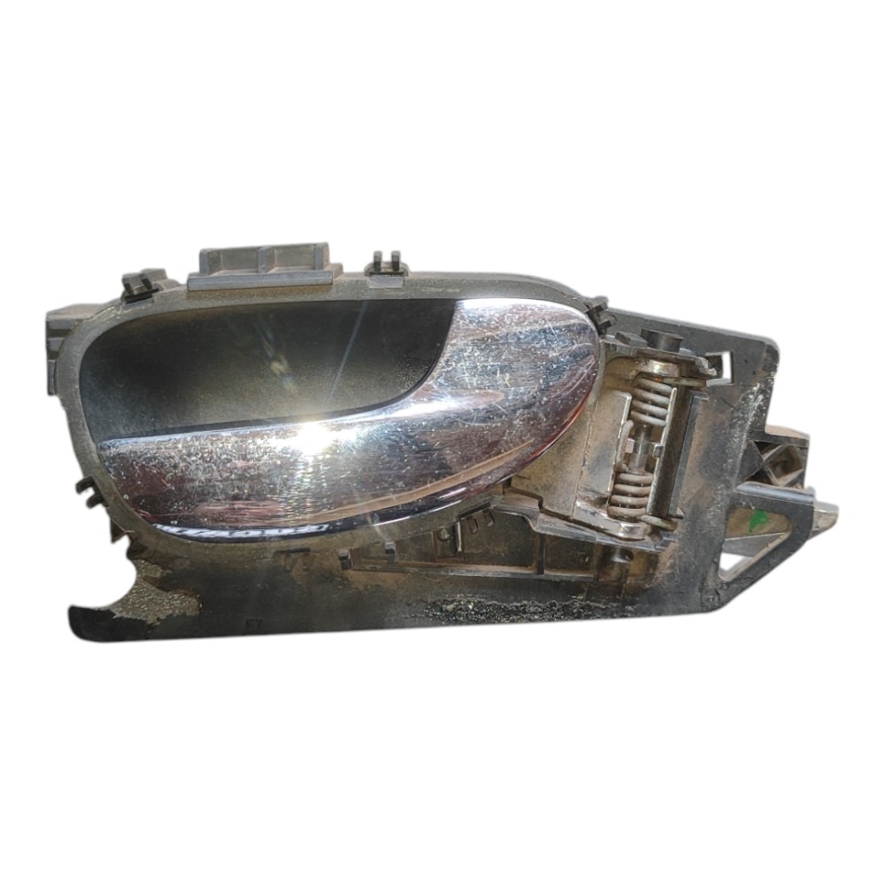 Maçaneta Interna Tras/diant Direito Peugeot 307 2007 2013 Prata Dianteira/traseira