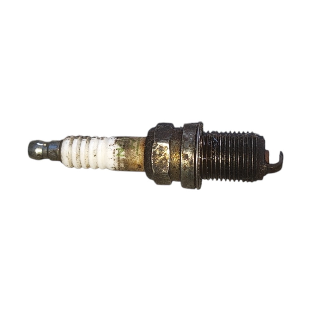 Vela Ignição Fiat Palio Siena Uno 1.0 Fire Original 4