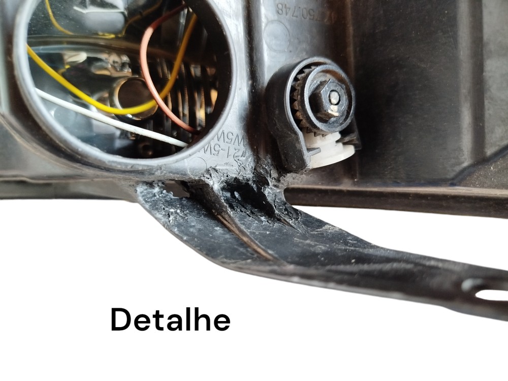 Farol Esquerdo Sandero Logan 2015 2019 C Detalhe 47750748 Esquerdo 9