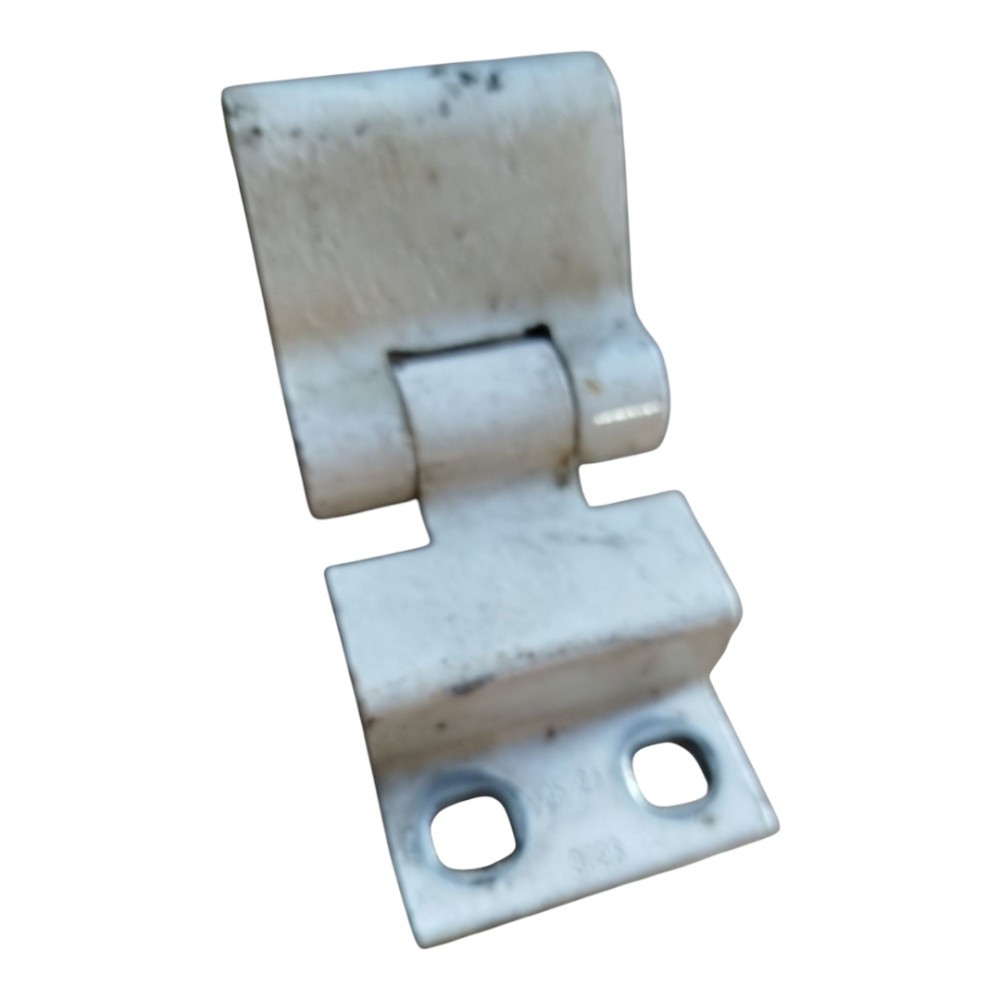 Dobradiça Porta Dianteira Esquerda Fiat Fiorino 1998 A 2012