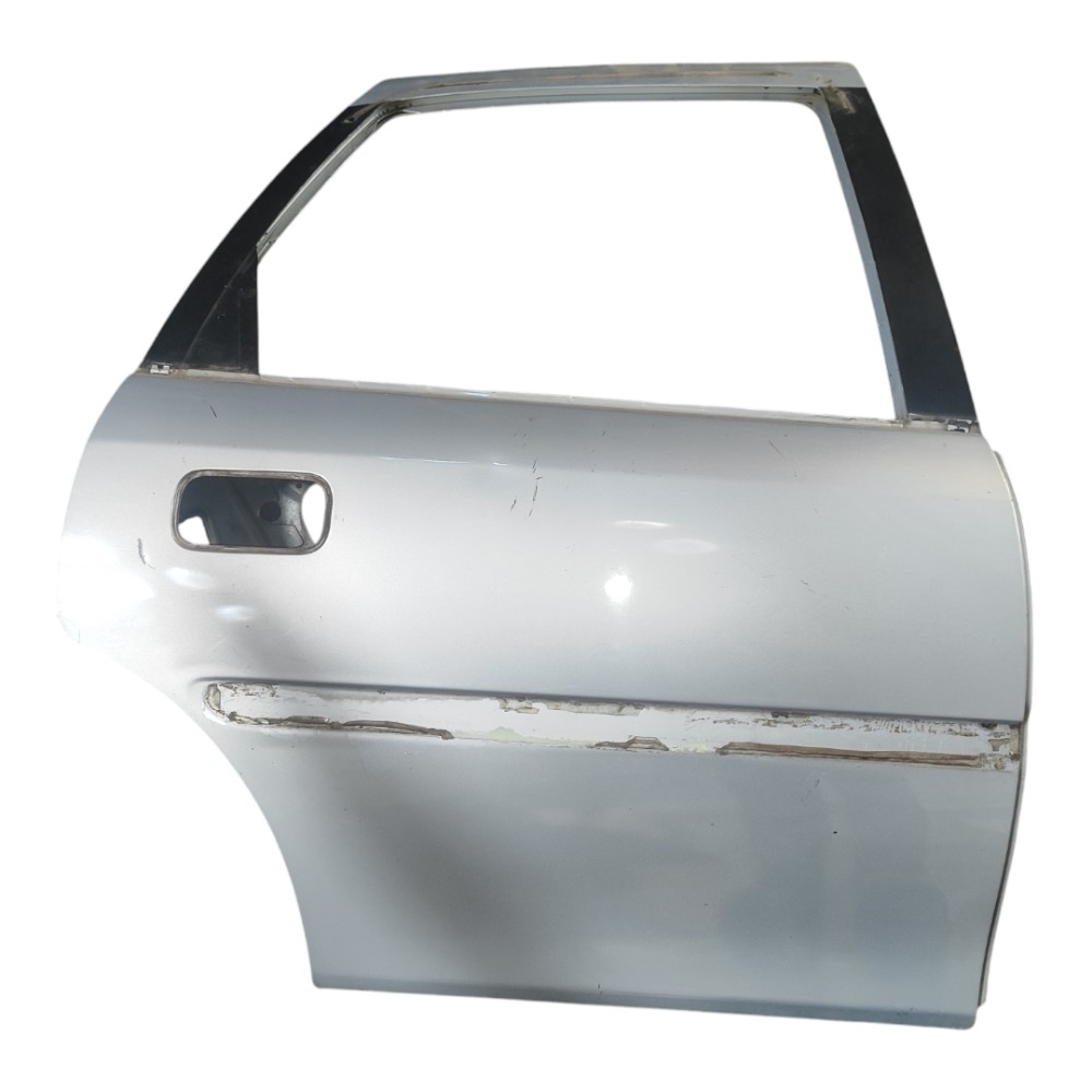 Porta Traseira Direita Gm Vectra 1999 2000 2001 2002 2005 Traseira Direito Prata