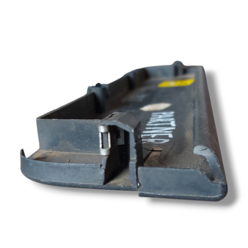 Moldura Lateral Banco Partner Berlingo 2008 9619446577 Preto 5