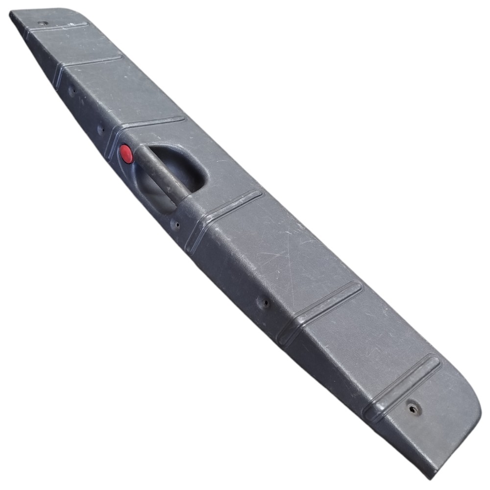 Moldura Porta Malas Fiat Marea Weekend 715741000 Original 1