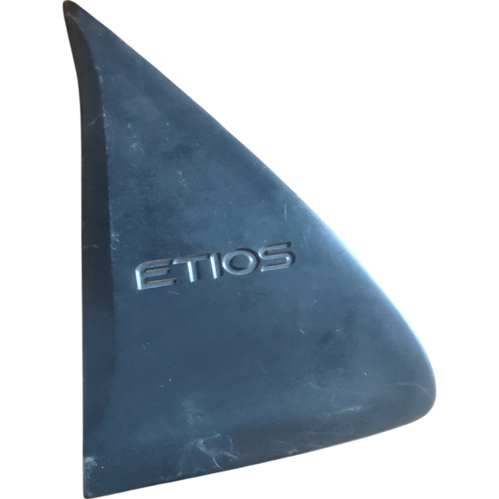 Moldura Retrovisor Direito Interno Toyota Etios 2013 A 2019