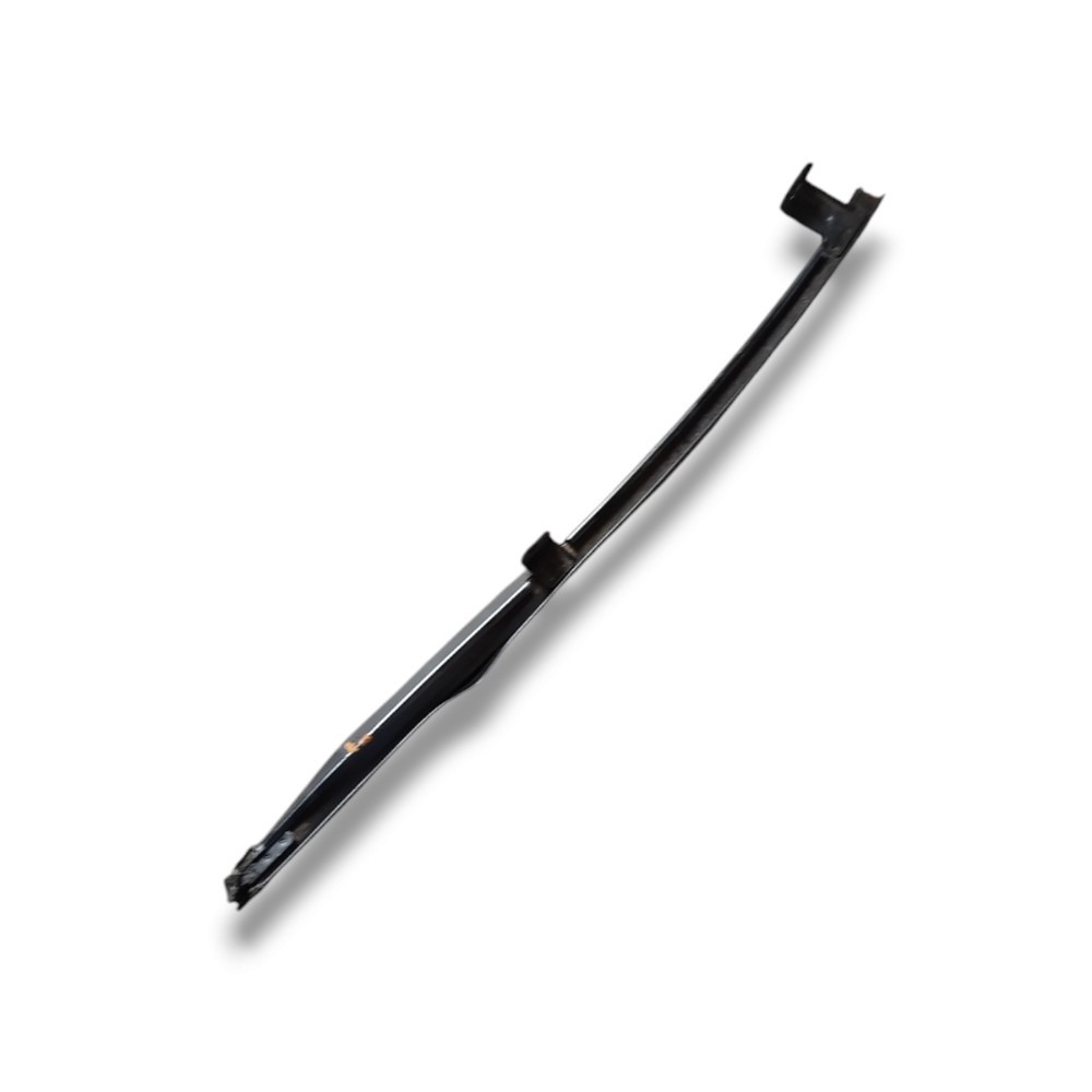 Guia Vidro Dianteiro Direito Nissan Sentra 2008 2009 2012