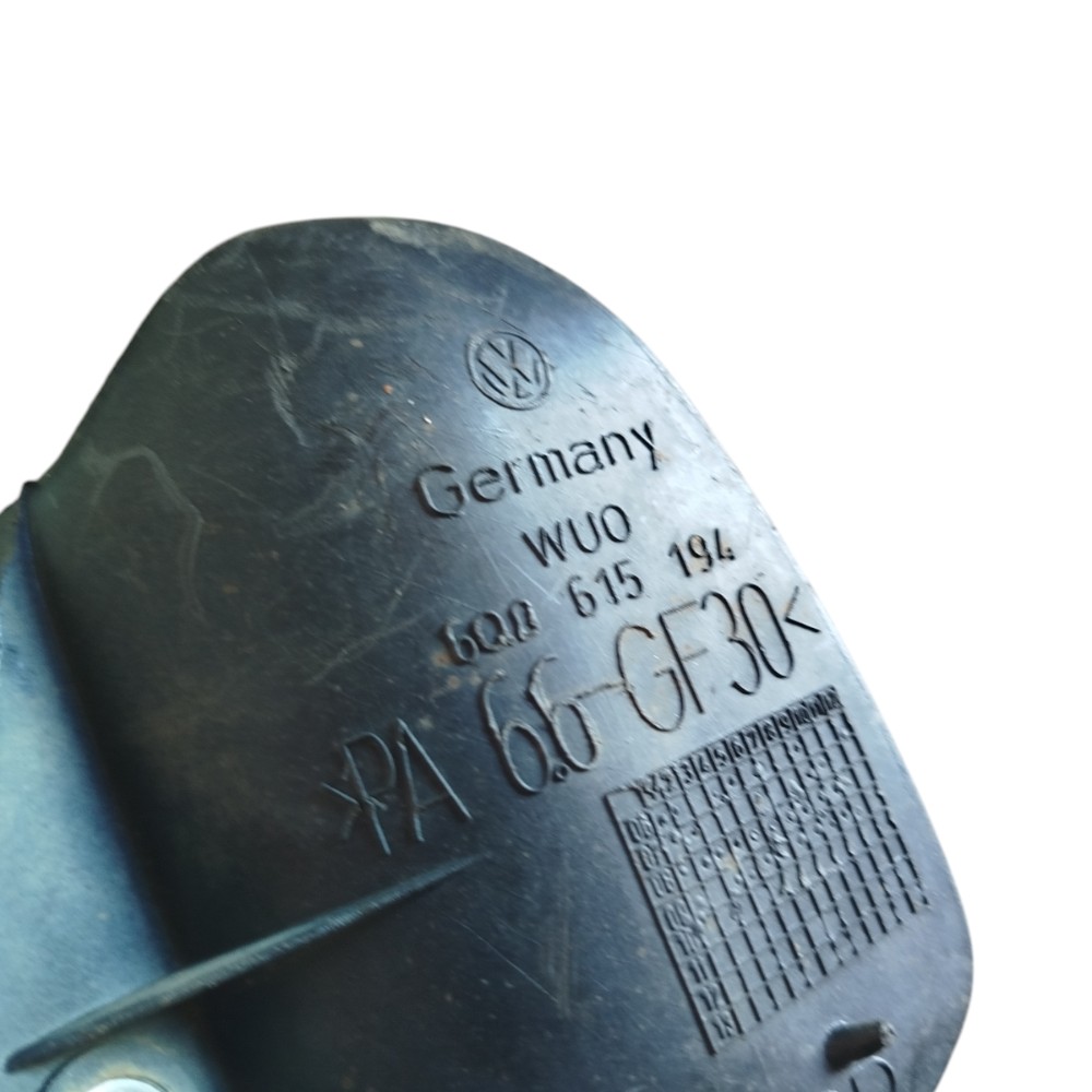 Defletor Pinça Freio Direito Vw Gol Polo Voyage Polo G5 G6 6