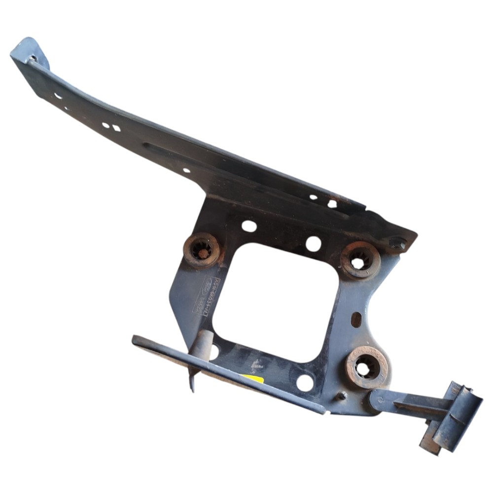 Base Suporte Bateria Ford Focus Sedan 2000 2001 2002 2007