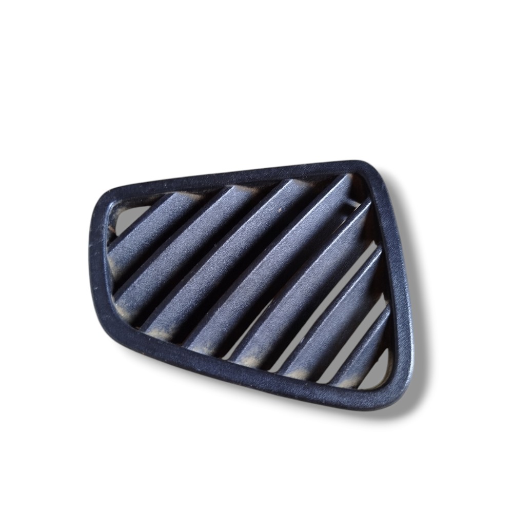 Grade Difusor Ar Superior Direito Astra 1999 2001 2003 2012 2