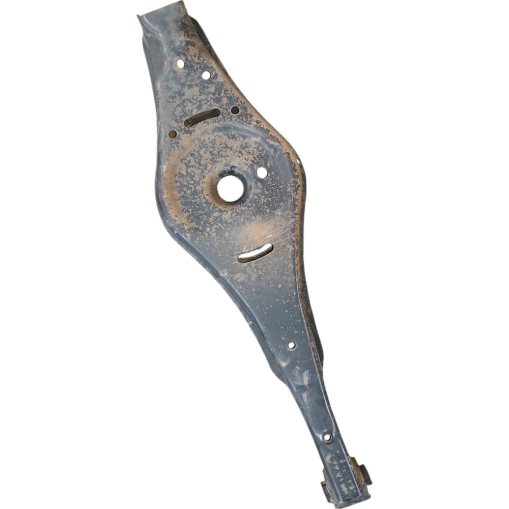 Bandeja Balança Traseira Suspensão Vw Jetta 2007 2009 2010