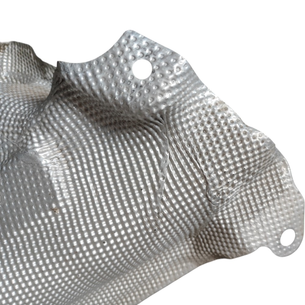 Protetor Calor Escape Volvo Xc60 T5 T6 T8 V90 S60 2018 2024 6