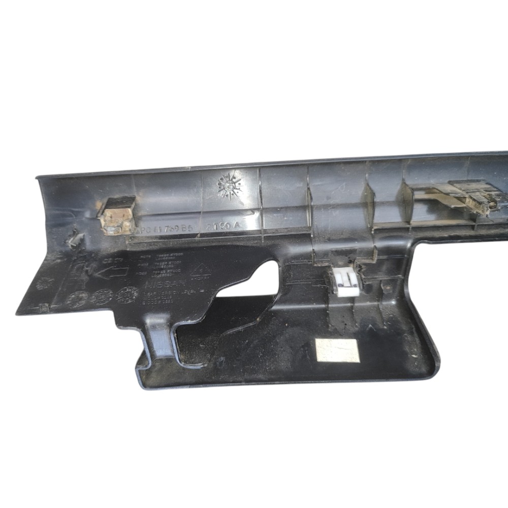 Soleira Interna Dianteira Esquerda Nissan Sentra 2007 2013 Preto 6