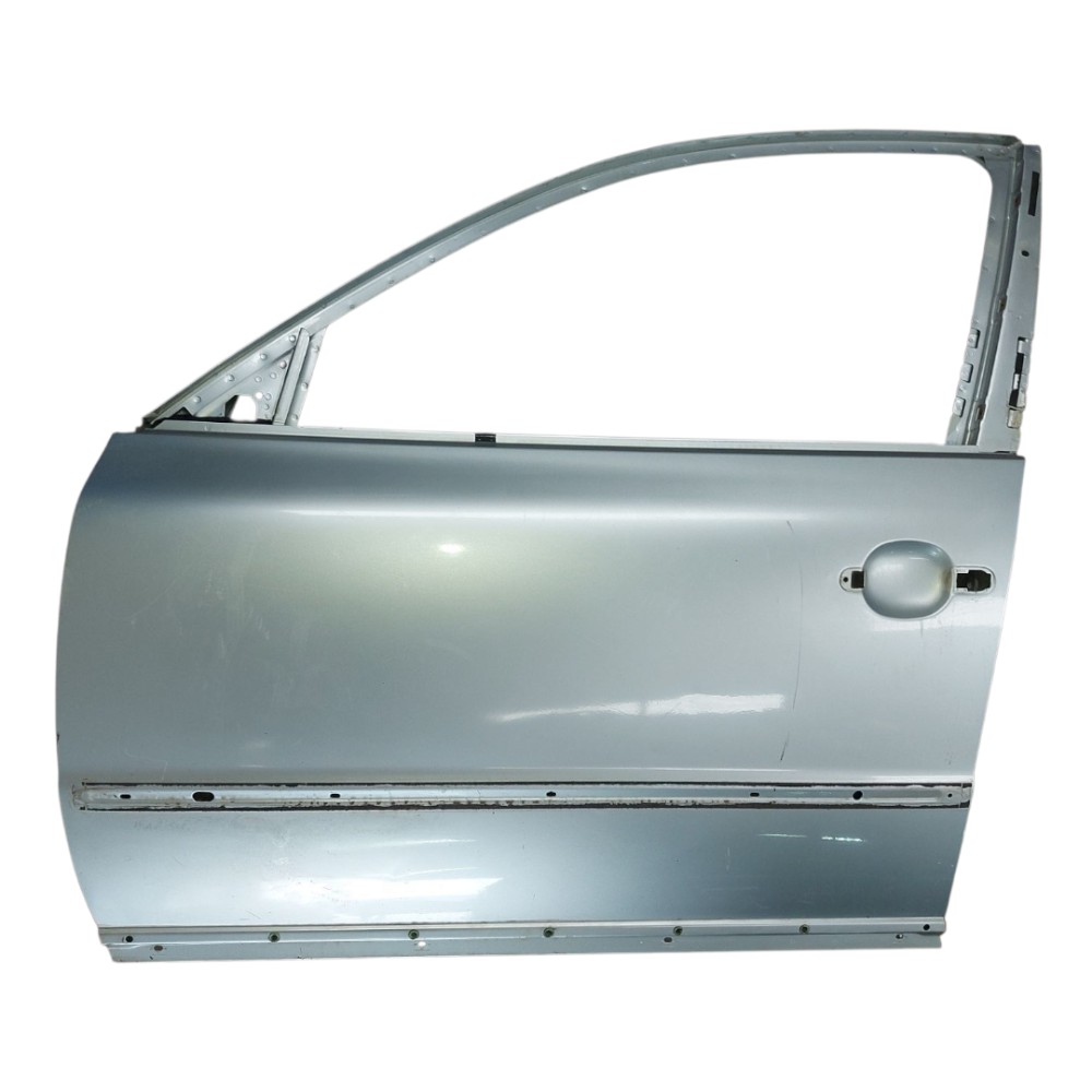 Porta Dianteira Esquerda Vw Passat Alemão 2001 2002 2005 Dianteira Esquerdo Prata