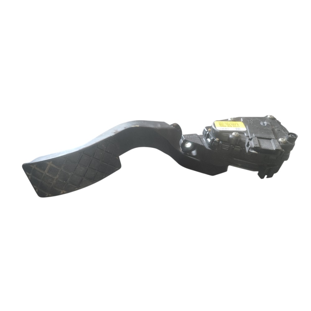 Pedal Acelerador Eletrônico Vw Passat 1998 99 2001 2002 2005 Preto