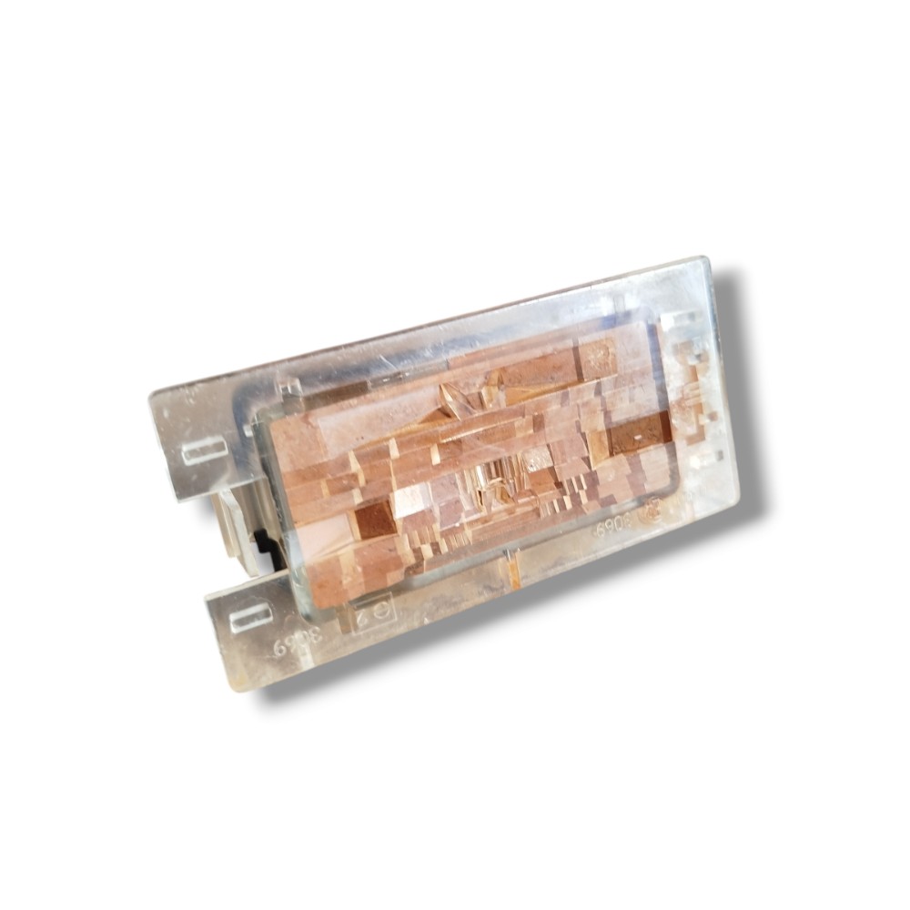 Lanterna Luz Placa Celta Prisma 2001 2006 2012