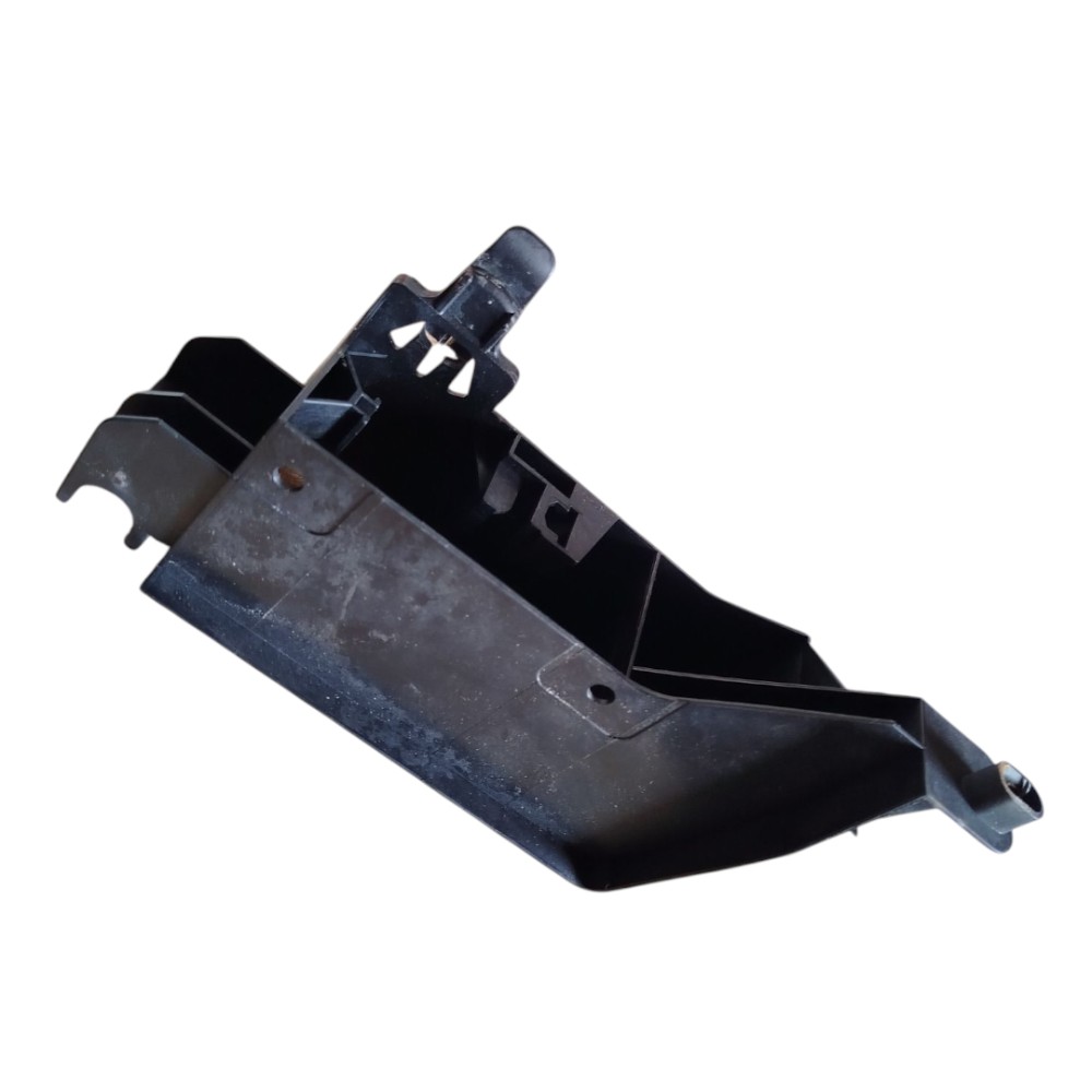 Suporte Conector Esquerdo Branco Ve Jetta 2.5 2007 2008 2013 4