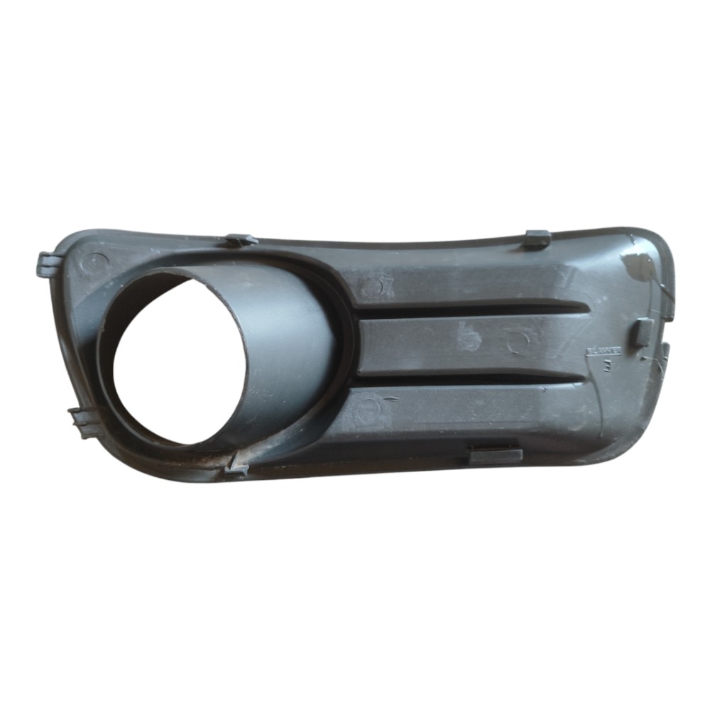Moldura Farol De Milha Esquerdo Fiat Palio 2009 2011 2014 Direito 5