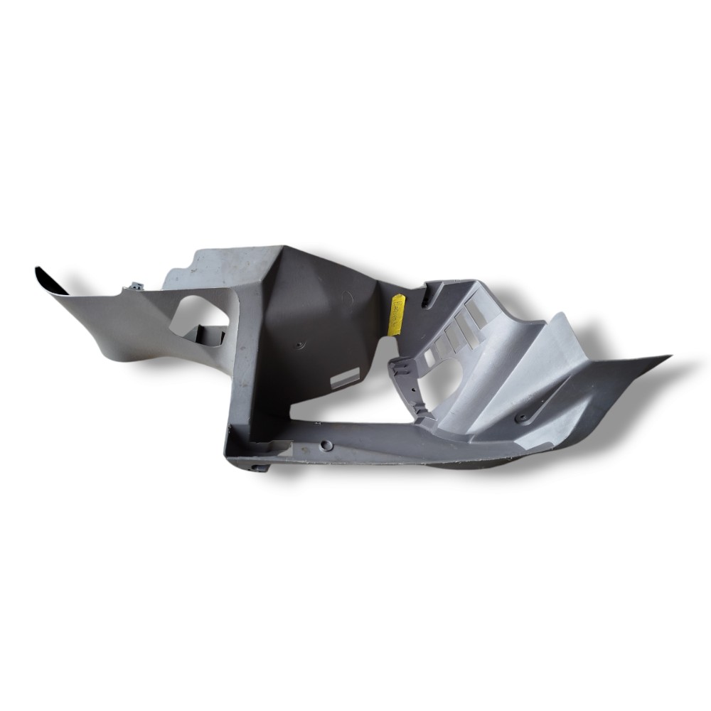 Moldura Esquerda Bagagito Focus 2001 2003 2004 2009 1