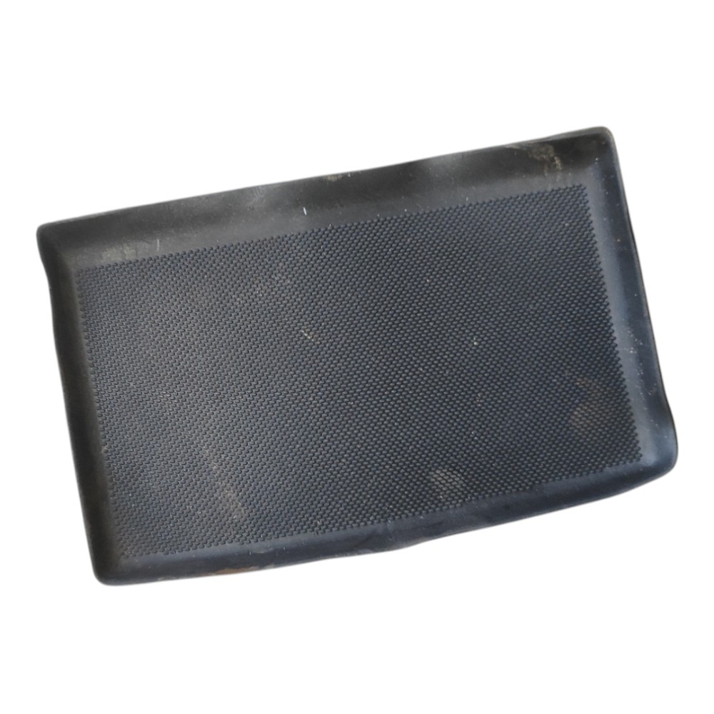 Tapete Borracha Porta Treco Console Polo 2003 2006 2009 2012