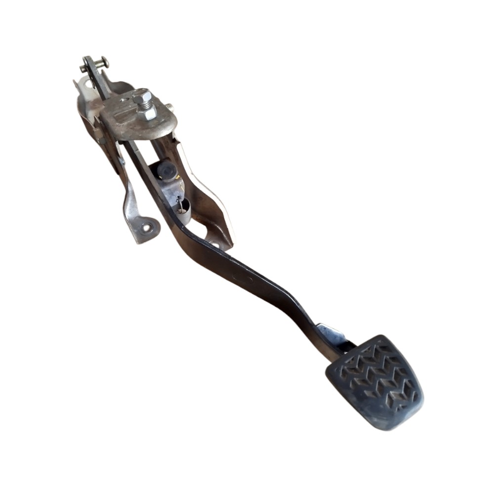 Pedal Embreagem Toyota Etio 2015 2016 2017 2018 2019 2020 1