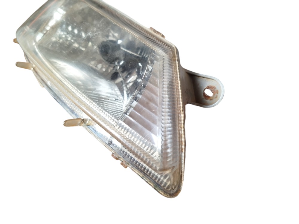 Farol Dianteiro Direito Celta 2001 2003 2005 2006 1100094 Direito 2